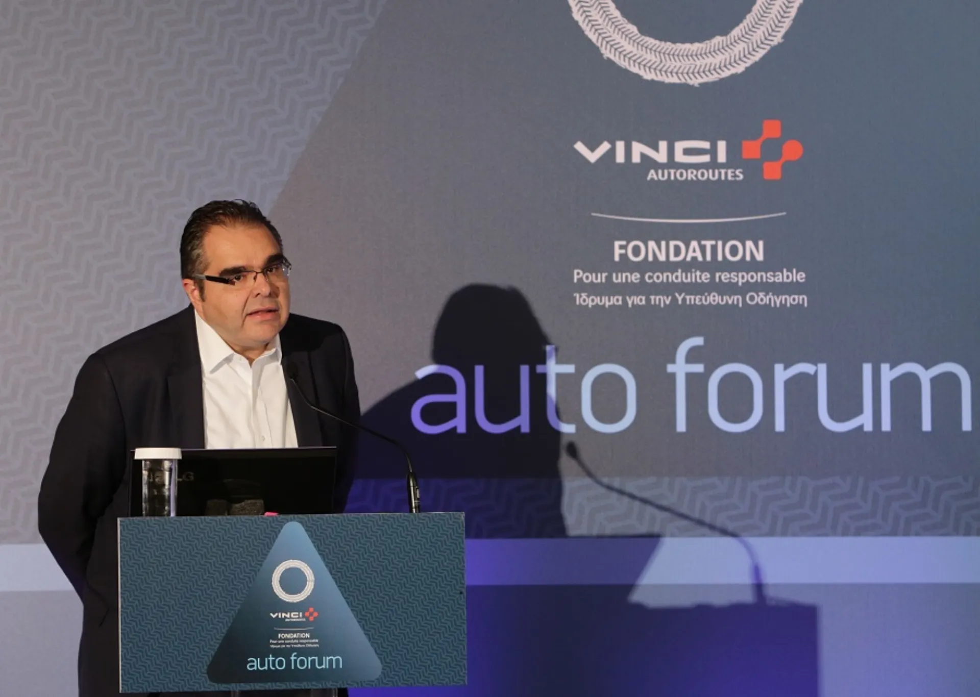 ΙΝΤΕRAMERICAN & Anytime τοποθετούνται στο μέλλον της ασφάλισης οχημάτων