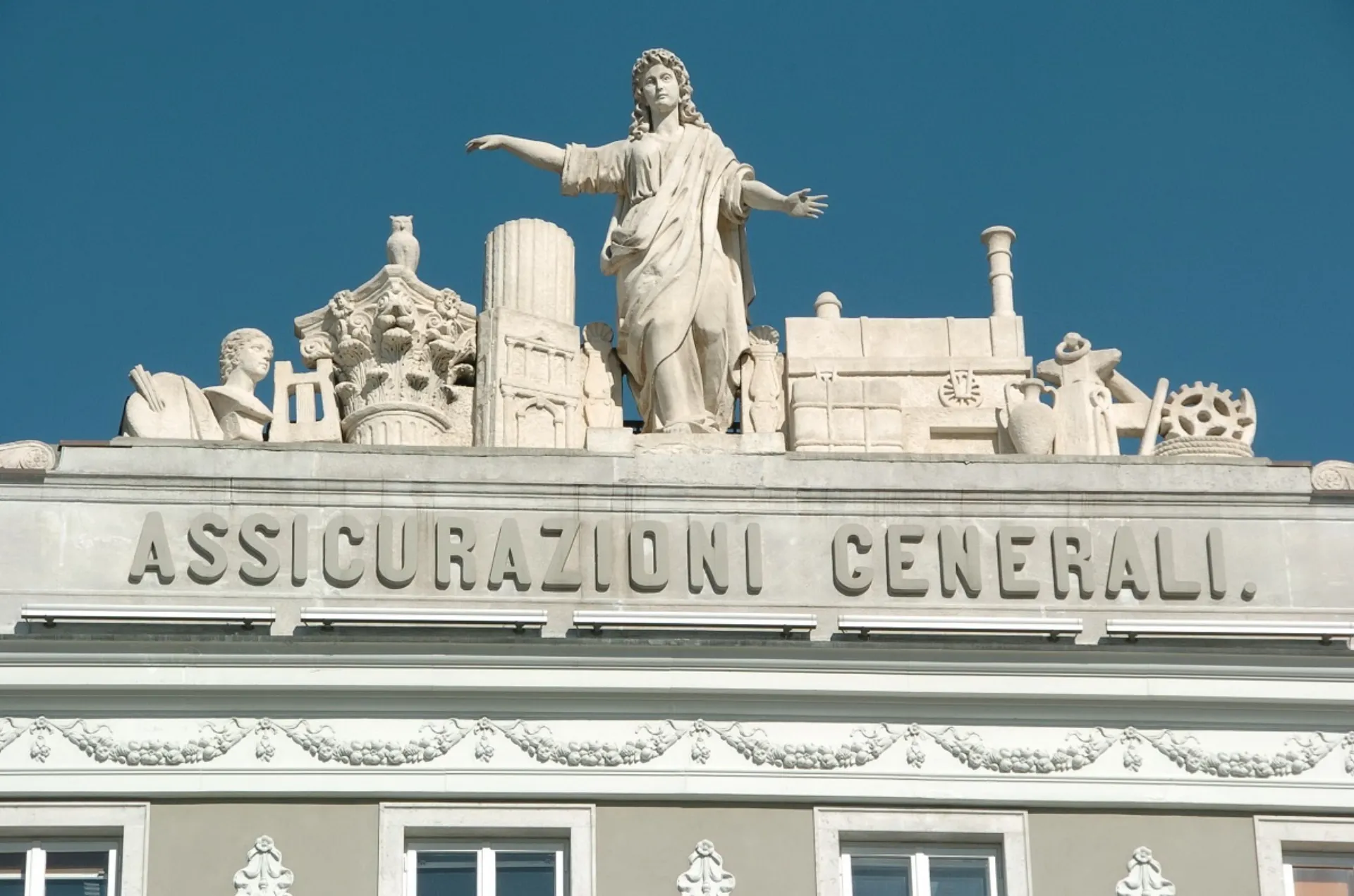 Στα σχέδια της οικογένειας Benetton η αύξηση μεριδίου στην Assicurazioni  Generali