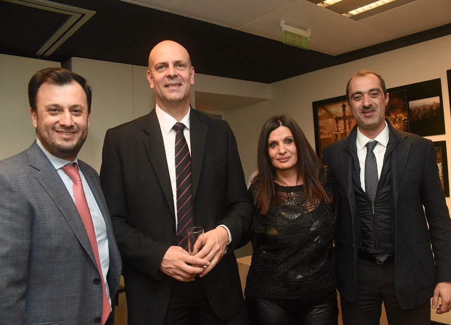 Τ. Βασιλόπουλος, Τ. Δήμου, Κ. Καραΐνδρου, Μ. Καραβάνος