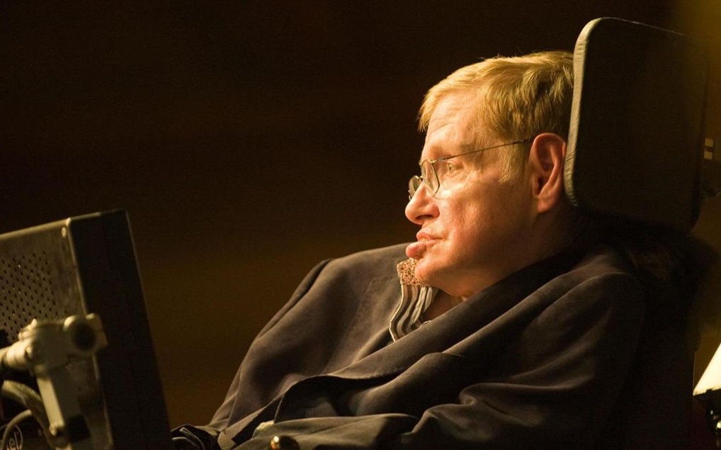 S. Hawking: Δεν υπάρχει παράδεισος και μετά θάνατον ζωή