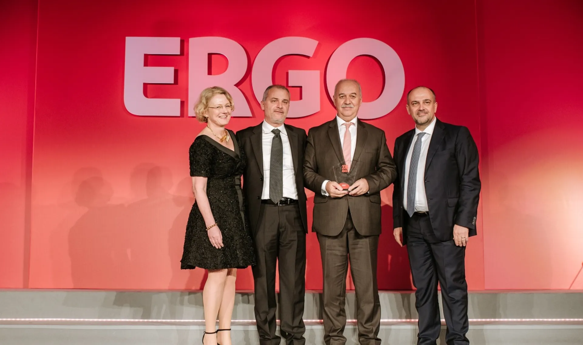 H Sofos Insurance Agency στους διακριθέντες στη βράβευση της ERGO