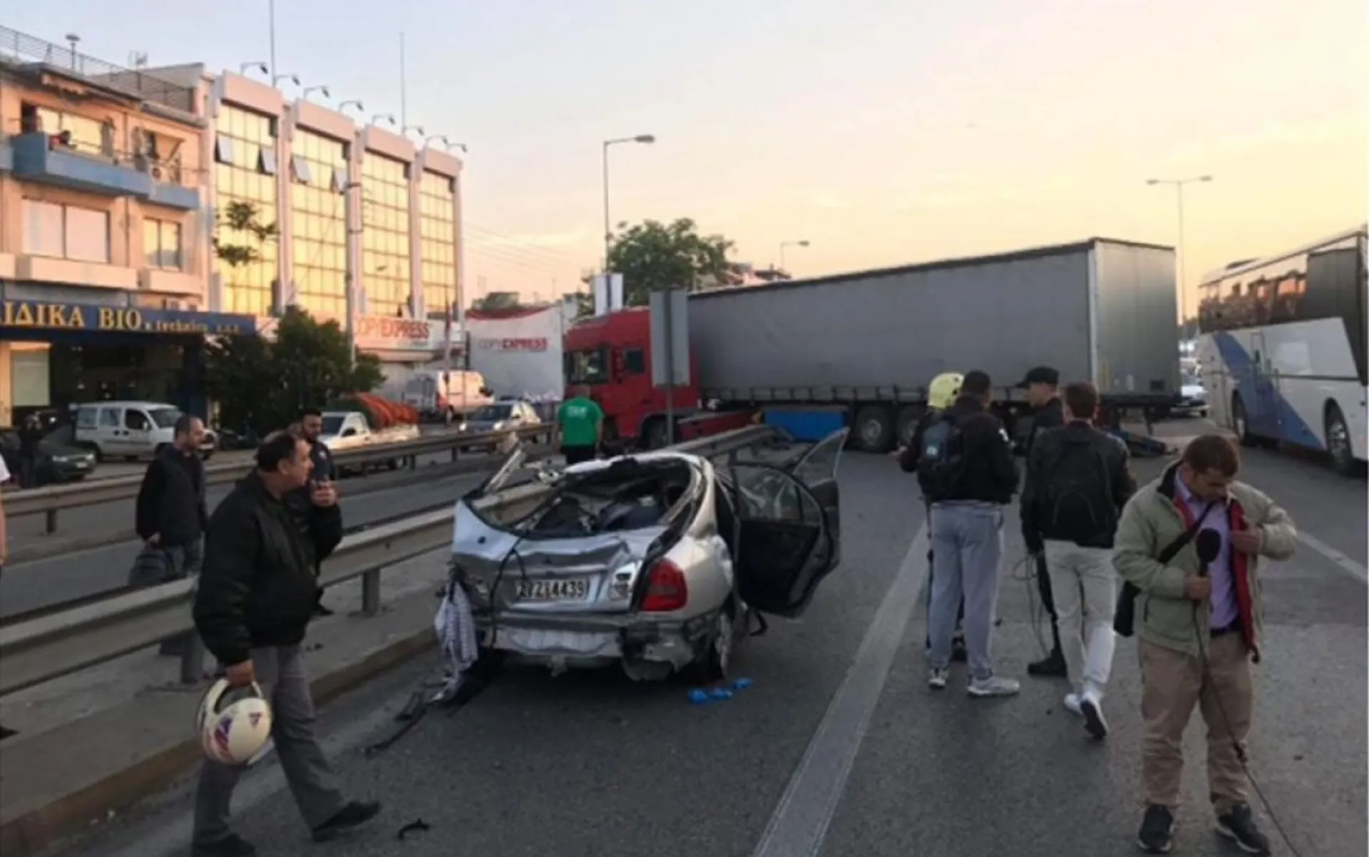 “Ανασφάλιστη” η νταλίκα που σκόρπισε το θάνατο στον Κηφισό