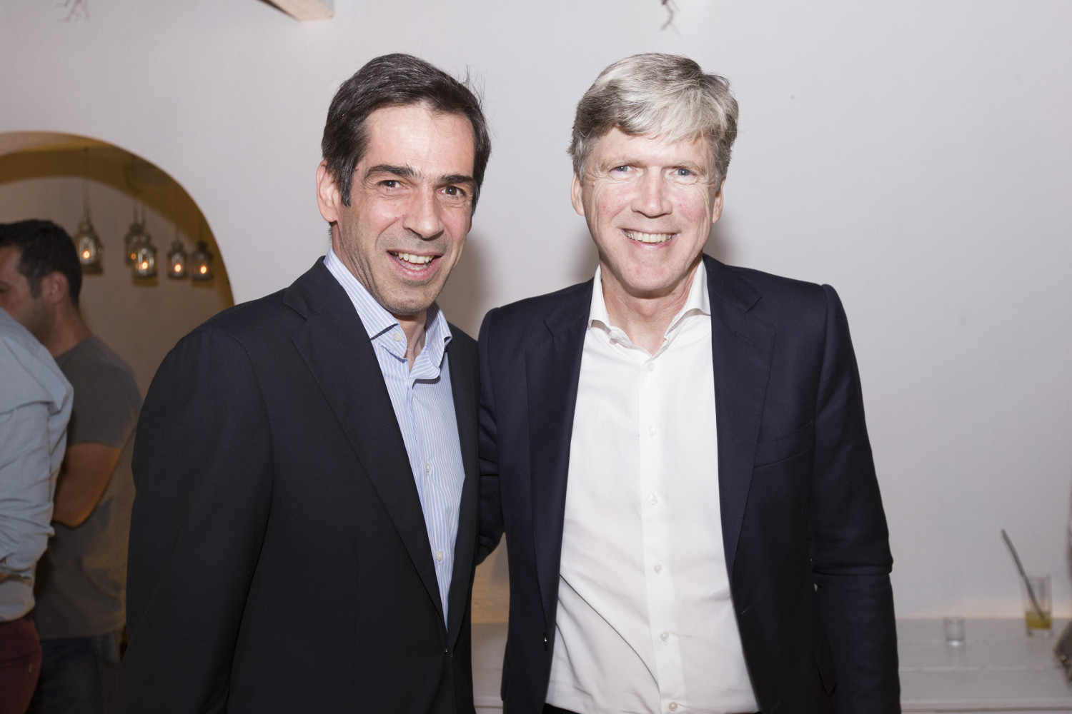 Σ.Ε.Σ.Α.Ε.: Back to the moon!