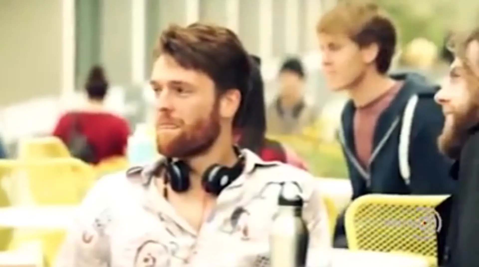 Video: Μην γίνετε “θανάσιμα”… σοβαροί