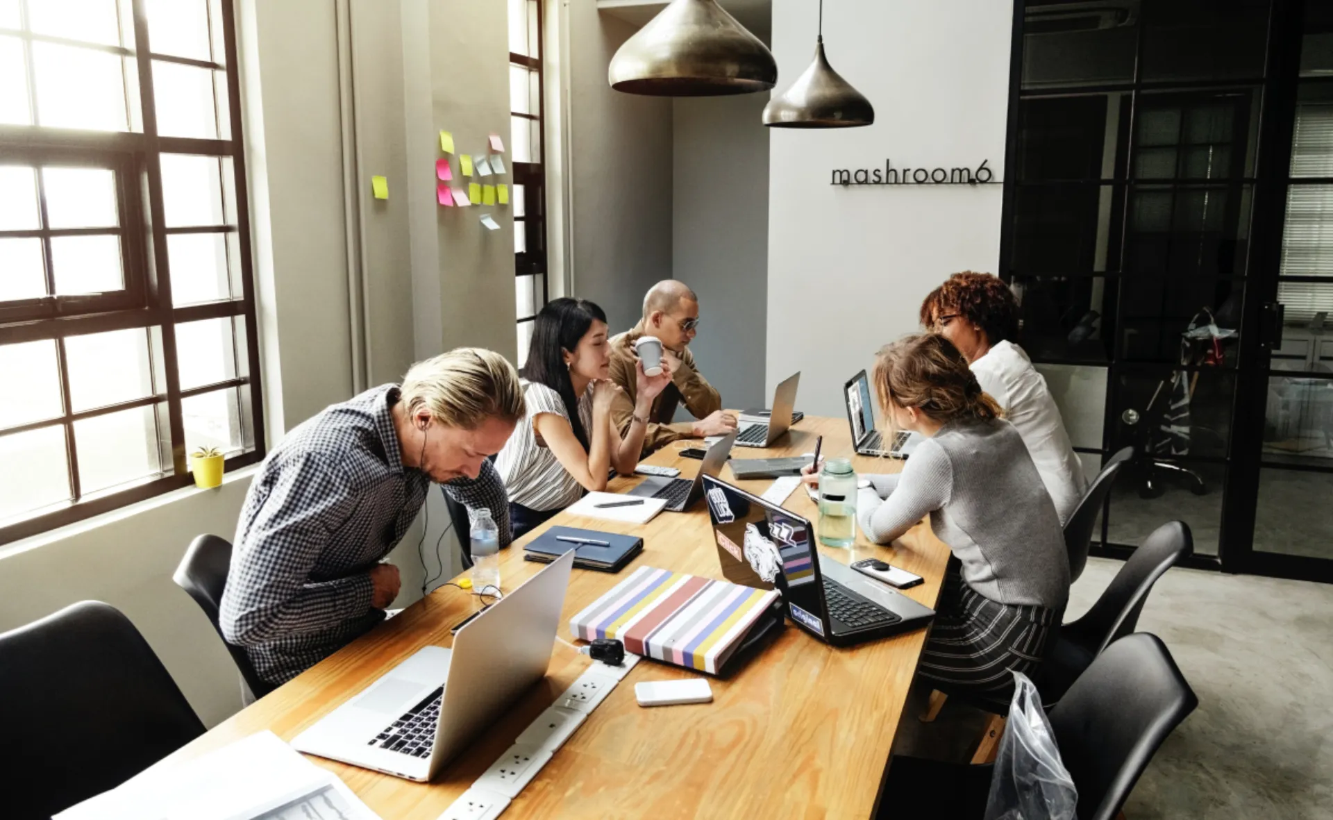 Το agency δεν παρακμάζει… Αλλάζει!