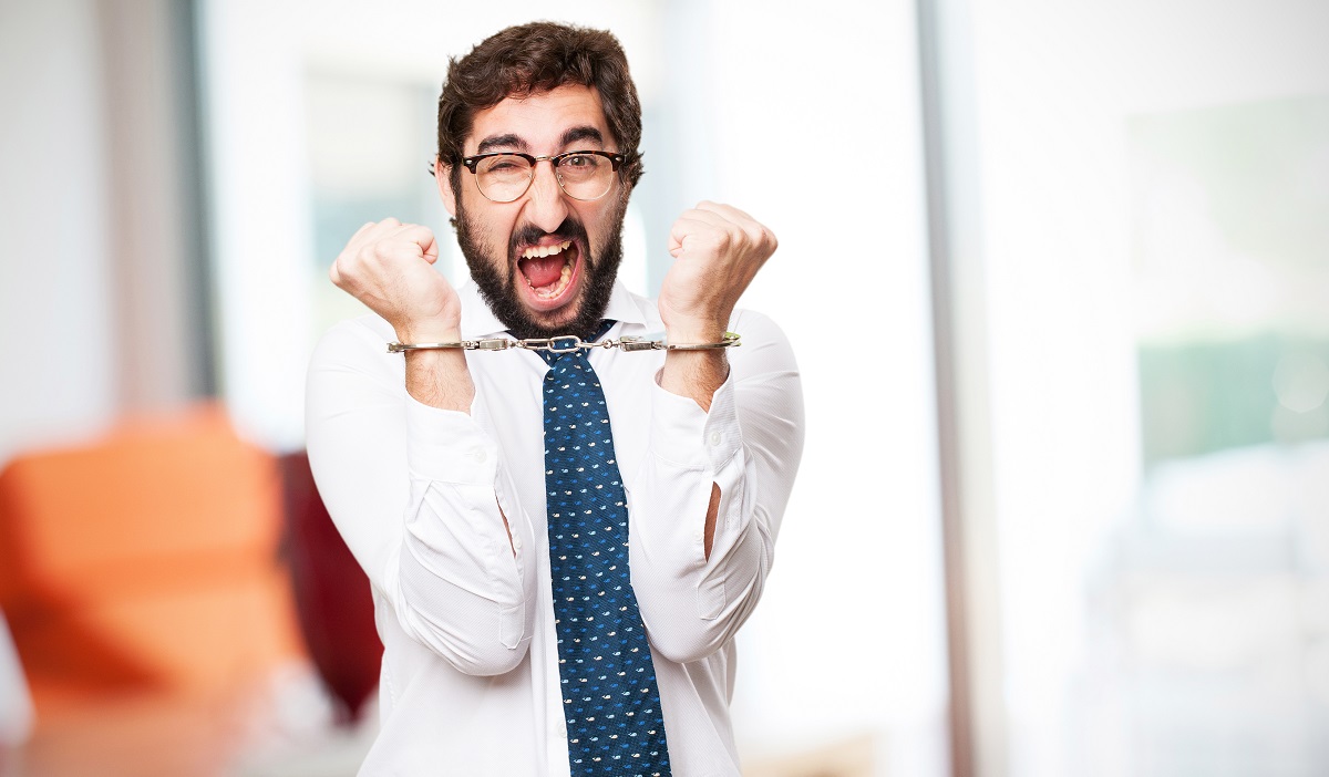 Κάθε ένα λεπτό εντοπίζουν μία νέα ασφαλιστική απάτη