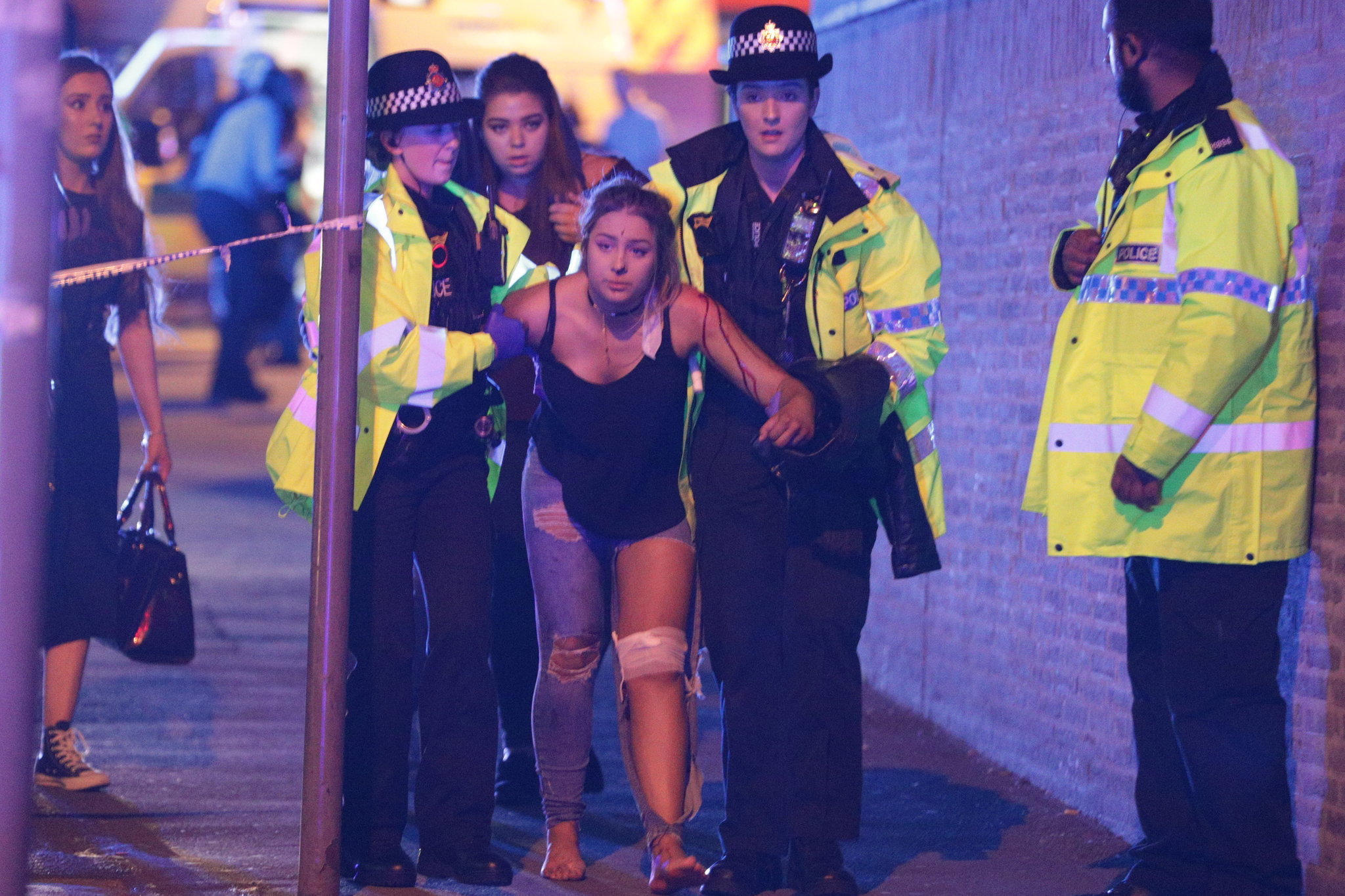 Μεσίτρια πιάνεται “στα πράσα” από την AXA UK για 31 ψευδείς απαιτήσεις