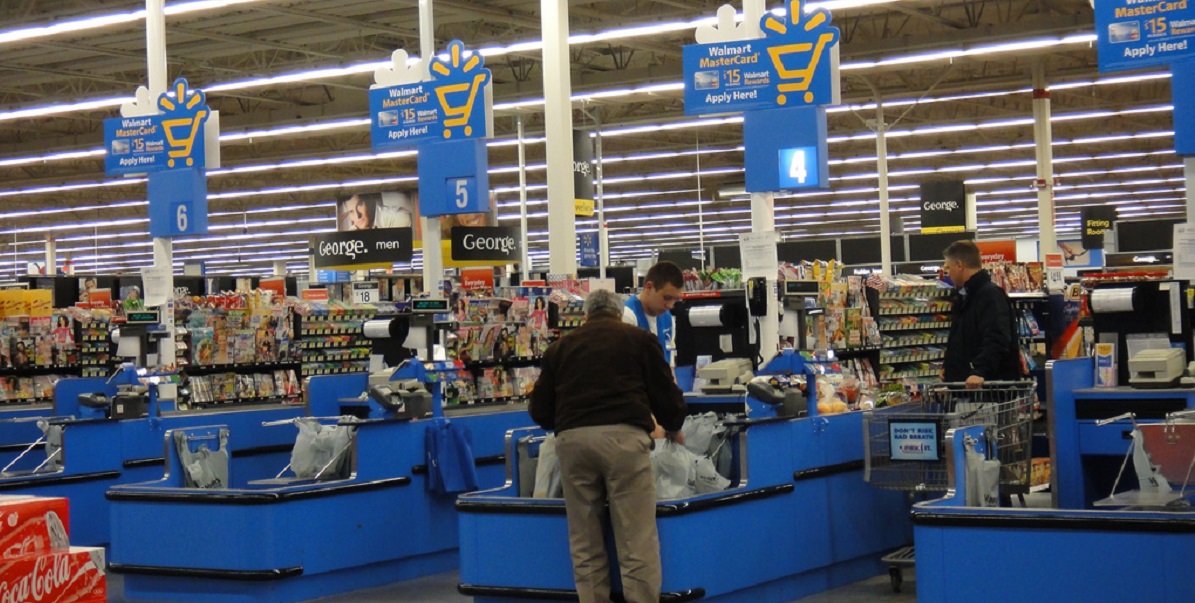 Γιατί η Walmart αποζημιώνει με 65 εκατ. τους υπαλλήλους της