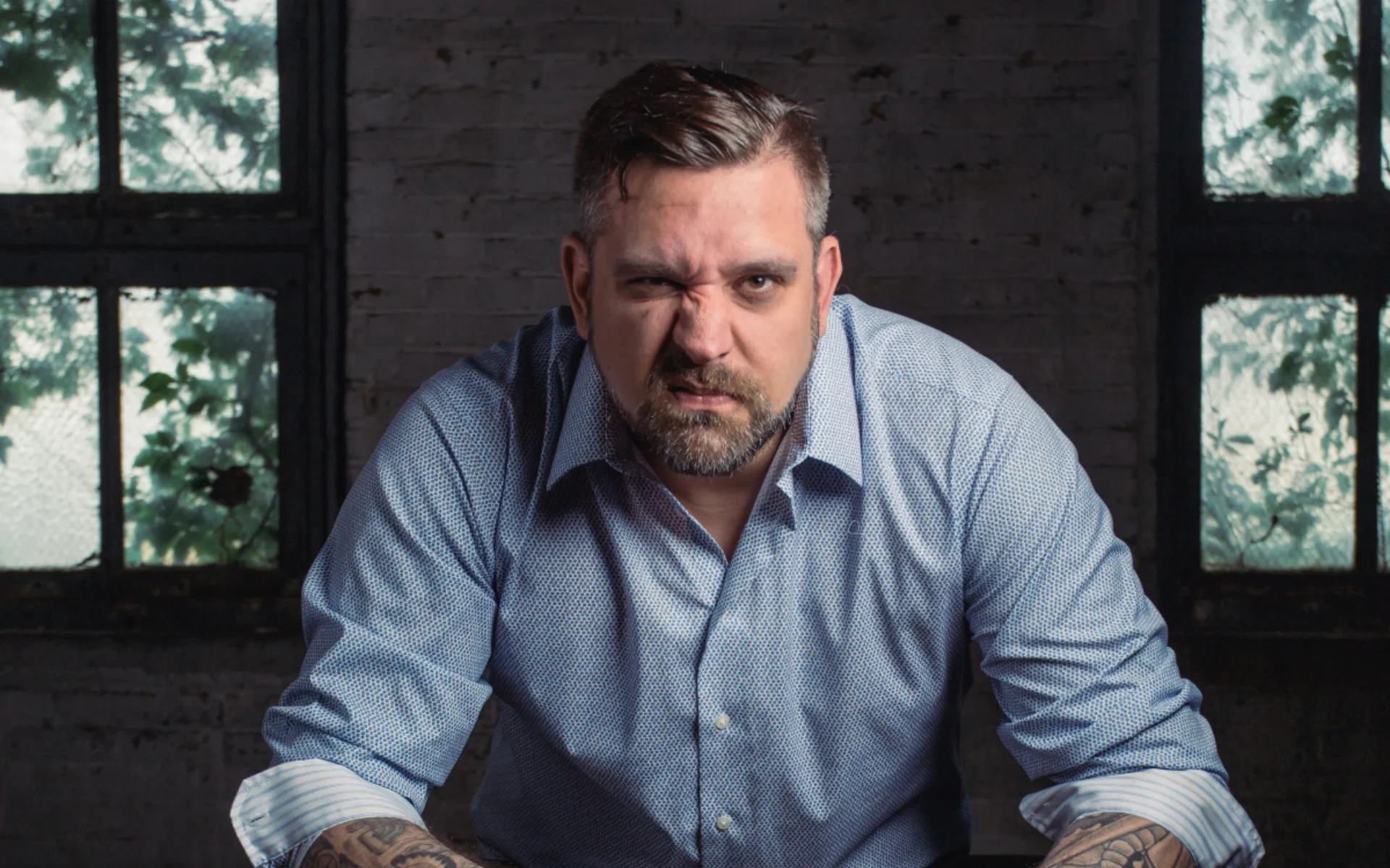 Ποιος γκρινιάζει για την Cosmote Insurance;