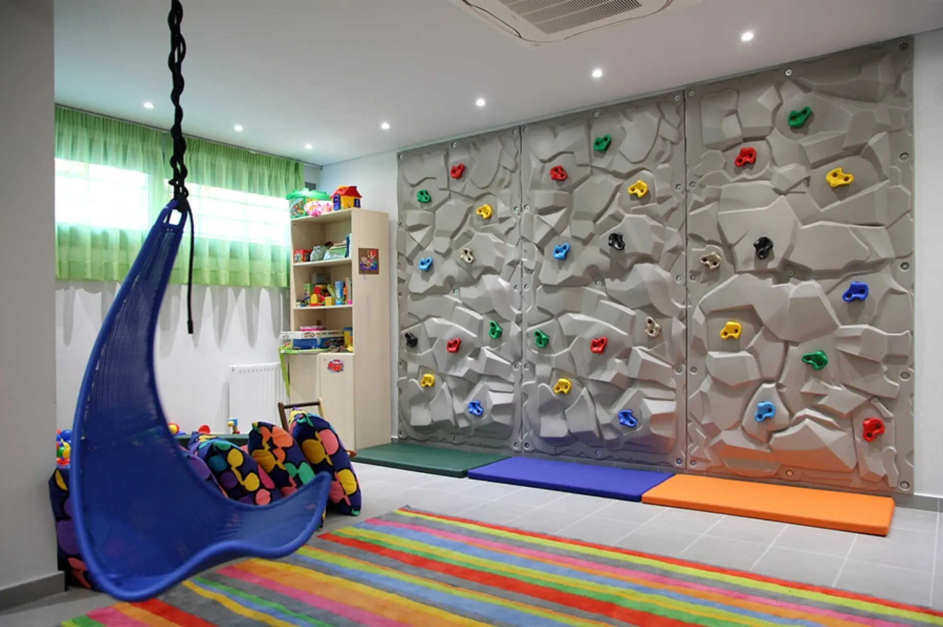 Η Anytime υποστηρίζει τον Ξενώνα Βρεφών των Παιδικών Χωριών SOS