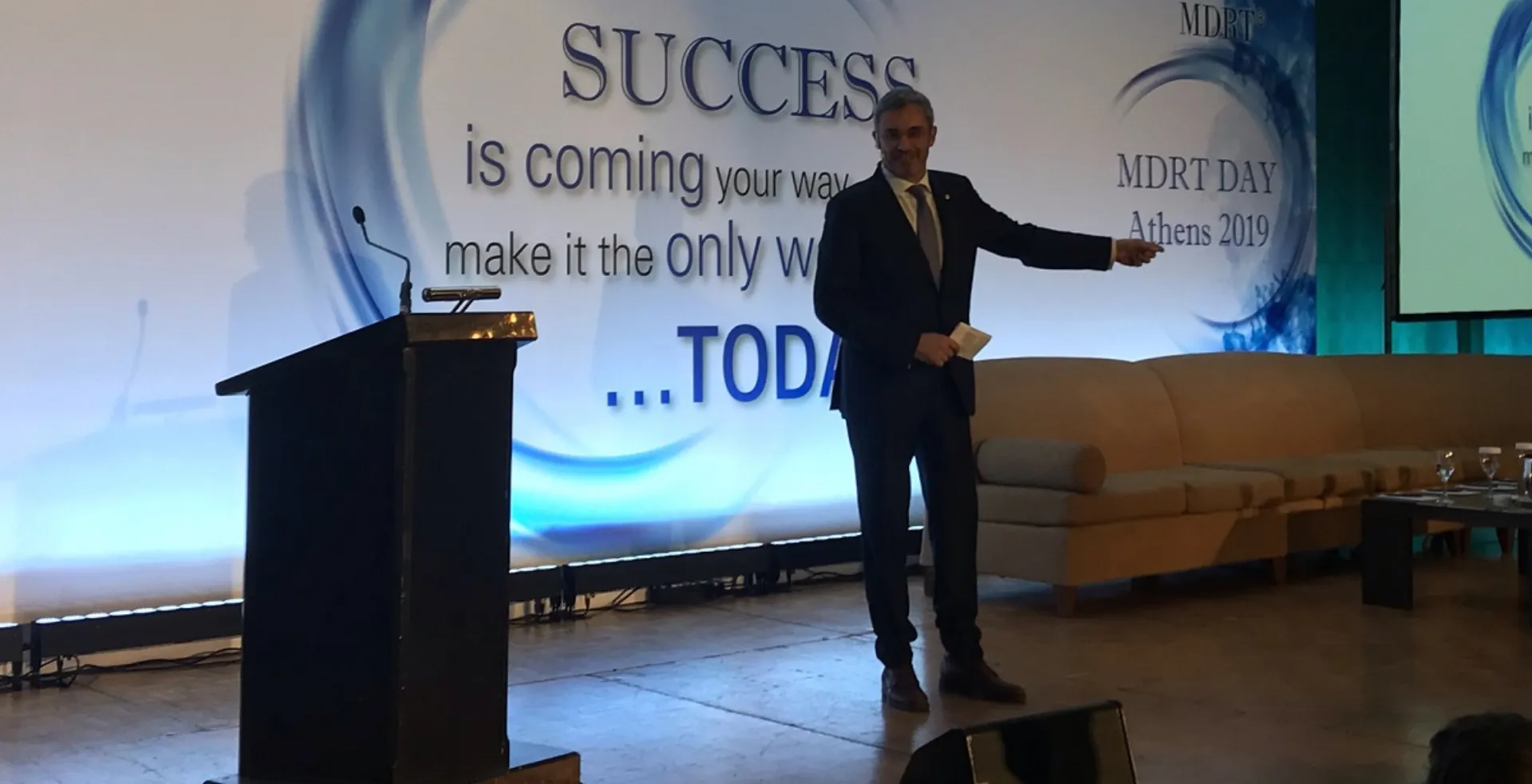 10.000 δολάρια από το MDRT Foundation στο Χαμόγελο του Παιδιού