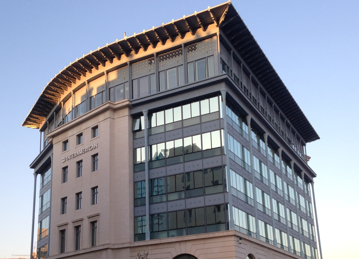 Η INTERAMERICAN με το “ePostage” ολοκληρώνει το ψηφιακό γραφείο των Συνεργατών της