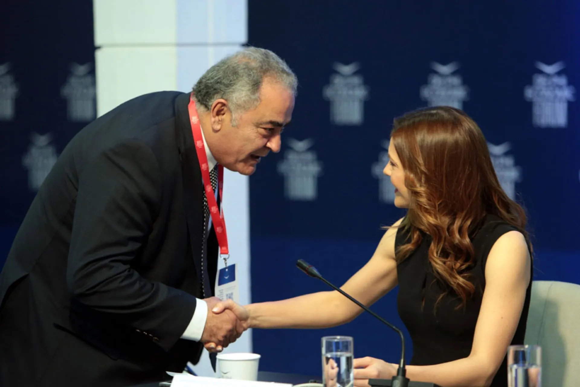 Ο Πρόεδρος του Ε.Ε.Α. στο 4ο Οικονομικό Φόρουμ των Δελφών για το Ασφαλιστικό