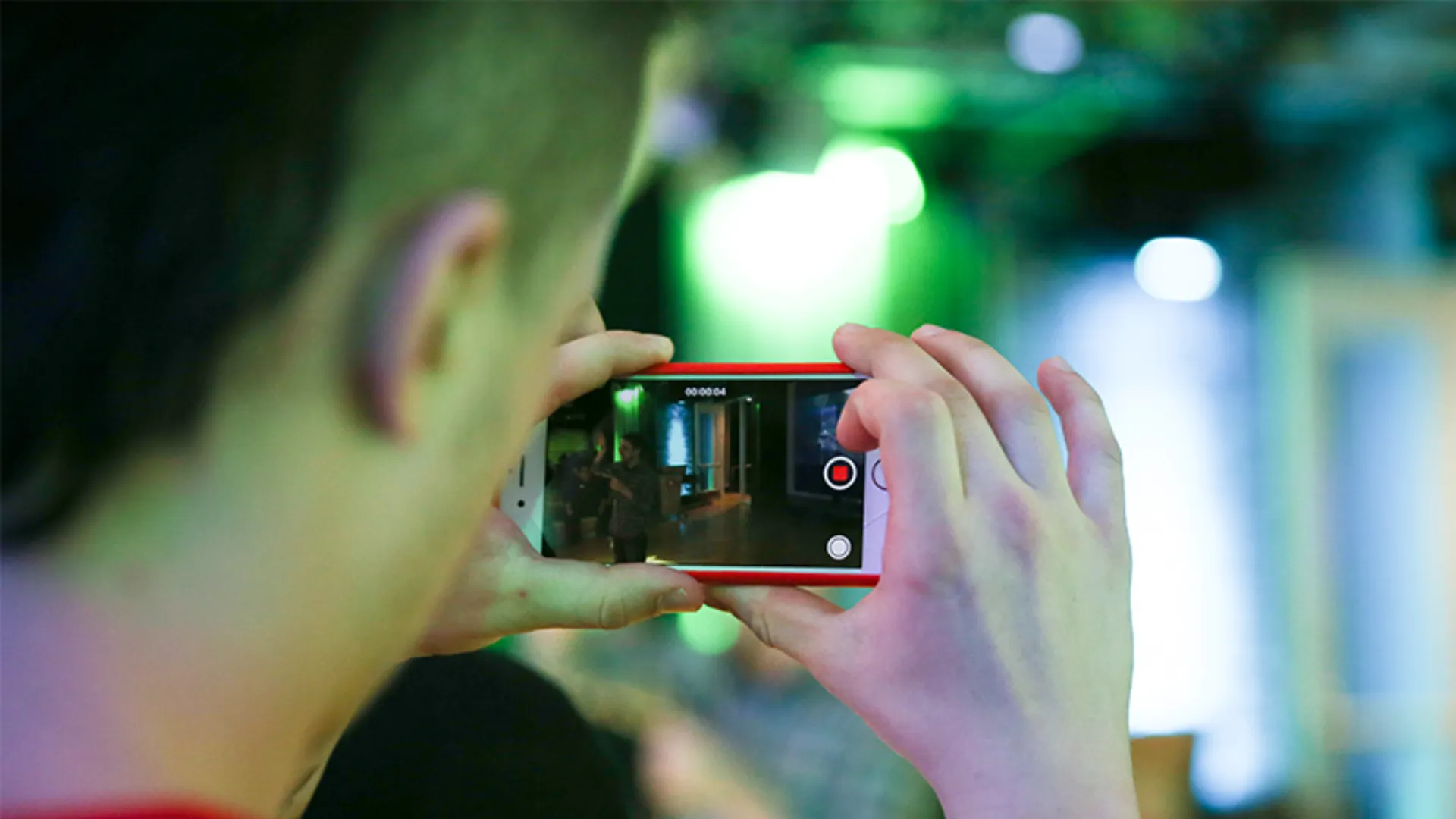 Live streaming video από ασφαλιστική για πιο γρήγορες αποζημιώσεις