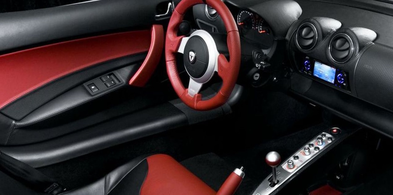 Στο μικροσκόπιο των αρχών των ΗΠΑ 30 ατυχήματα με Tesla