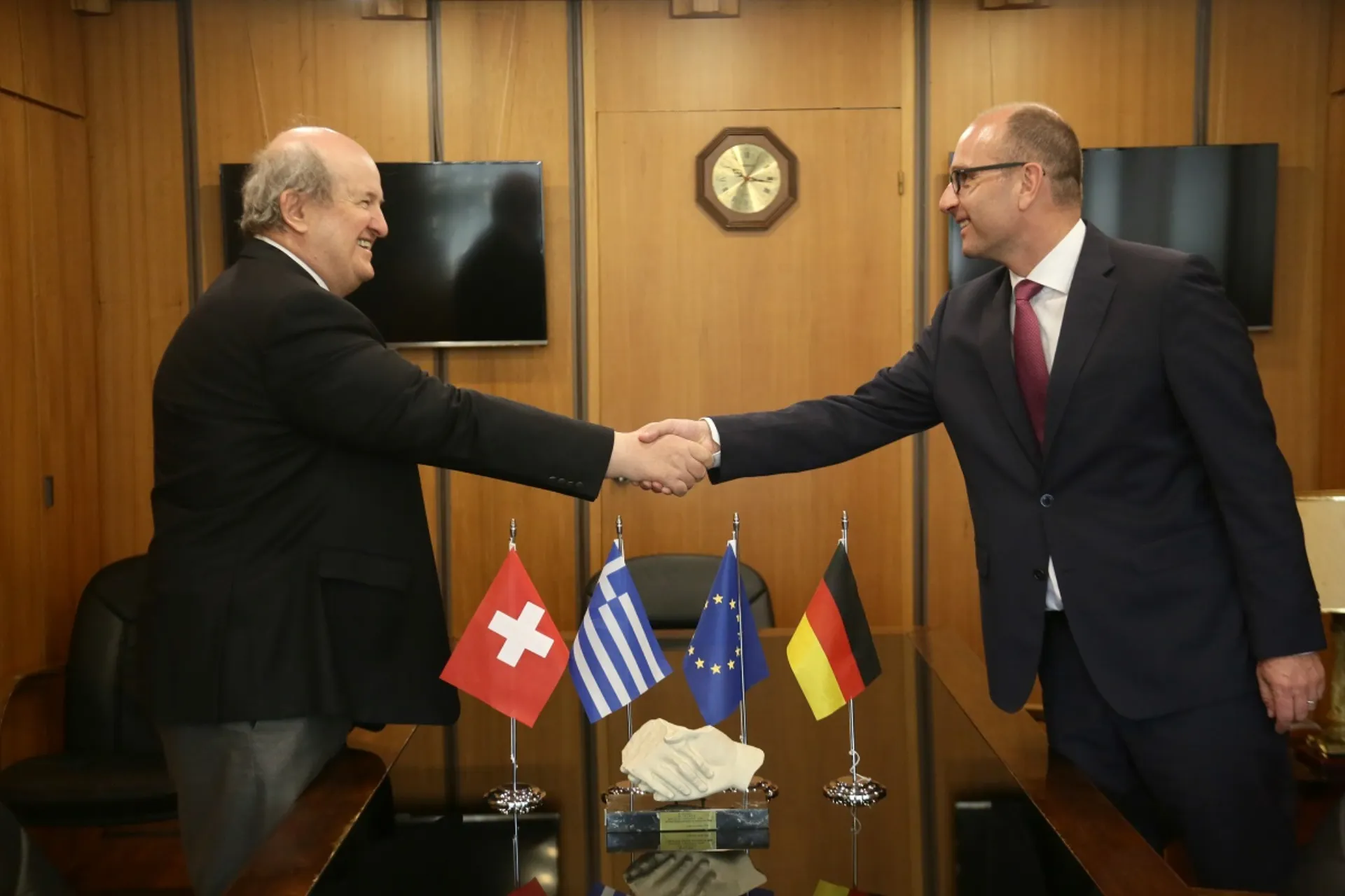 Ατλαντική Ένωση: 1η σε φερεγγυότητα & αξιοπιστία Ασφαλιστική Εταιρεία Γενικών Ασφαλειών & Ζωής