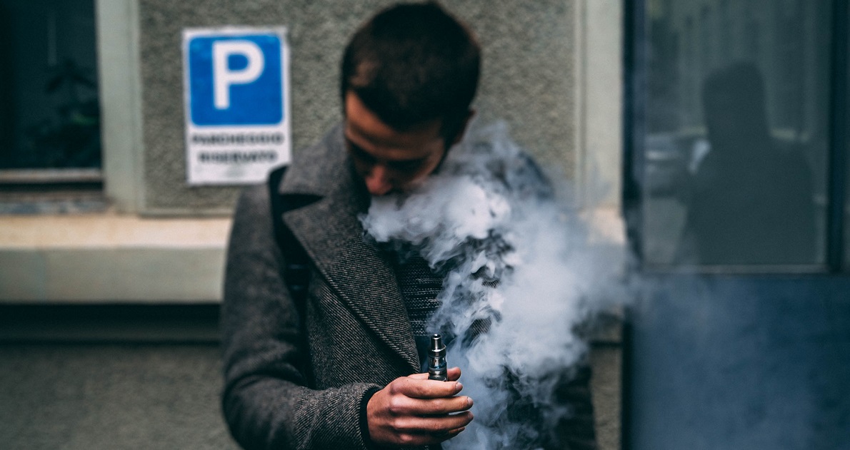 Παράνομα προϊόντα Ηλεκτρονικού Τσιγάρου η αιτία της «μυστηριώδους» πνευμονοπάθειας στις ΗΠΑ