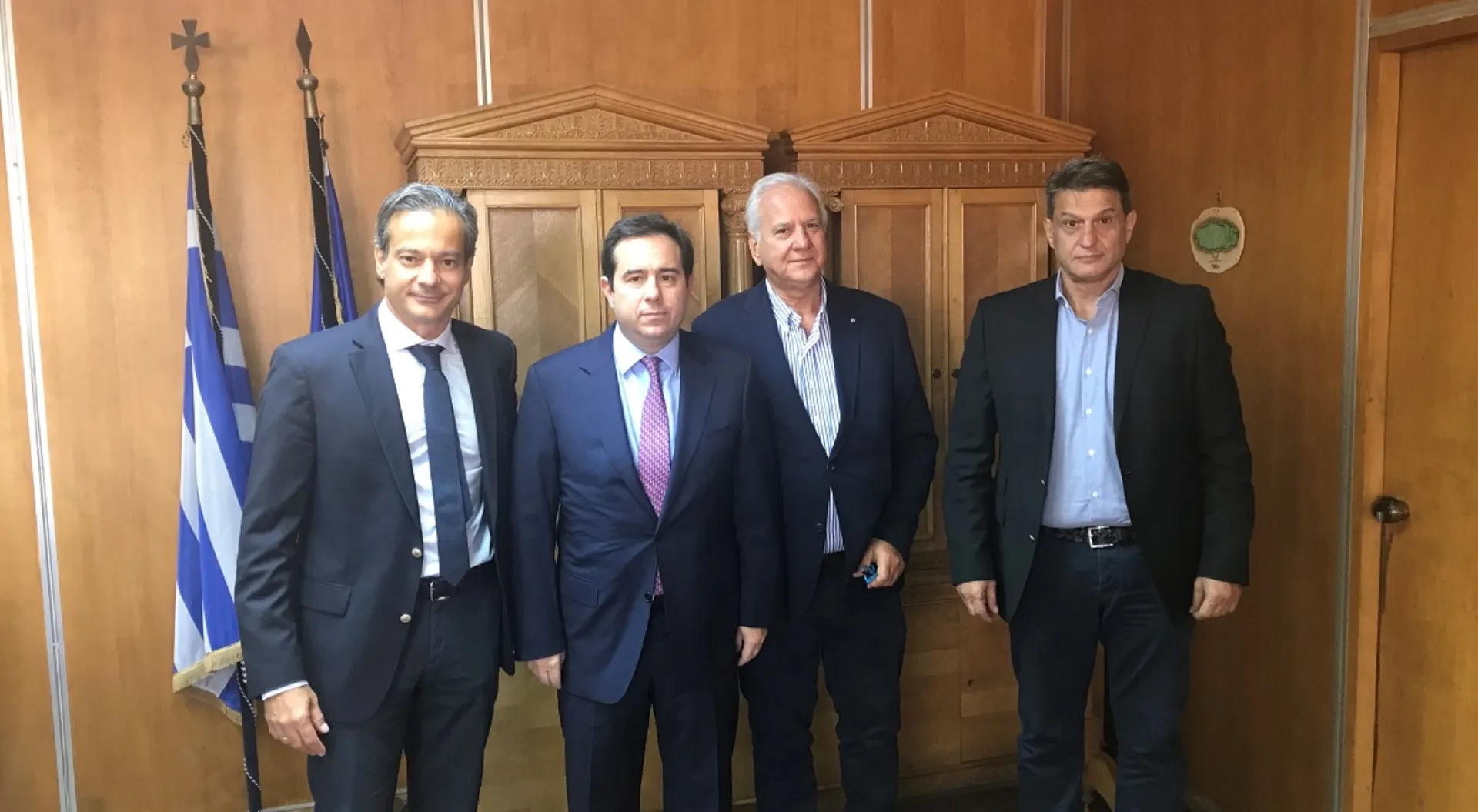 Ν. Μηταράκης: Στηρίζουμε την πρόταση δημιουργίας της «Στέγης Ελληνικής Επιχειρηματικότητας»