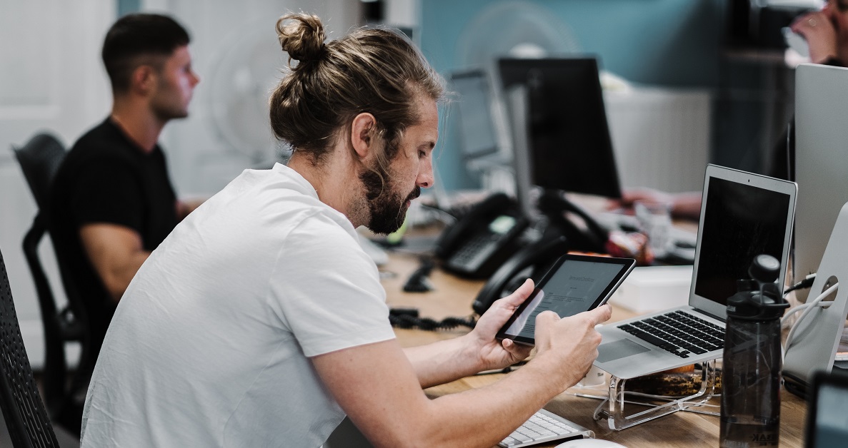 Επαγγελματική ασφάλιση με ένα κλικ