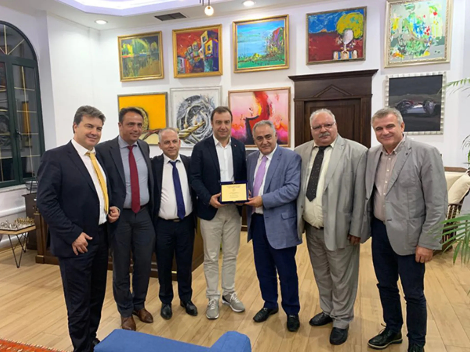 Το ΕΕΑ πρωτοστατεί στην εξωστρέφεια με τη συμμετοχή του στην κίνηση «17+1»