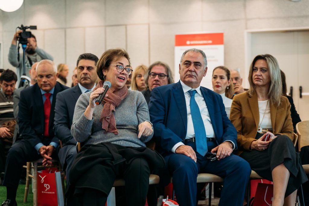 Μαργαρίτα Αντωνάκη