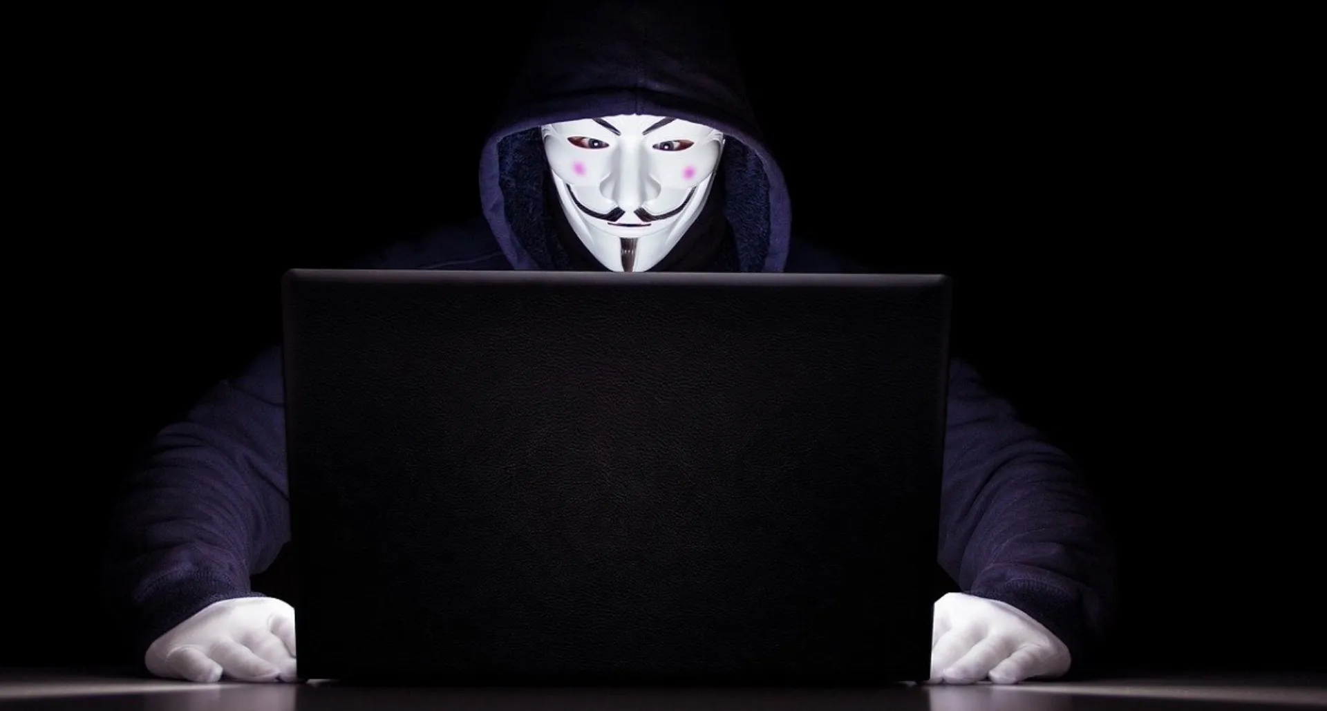 Hackers ζητούν γυμνές φωτογραφίες για να ξεκλειδώσουν αρχεία