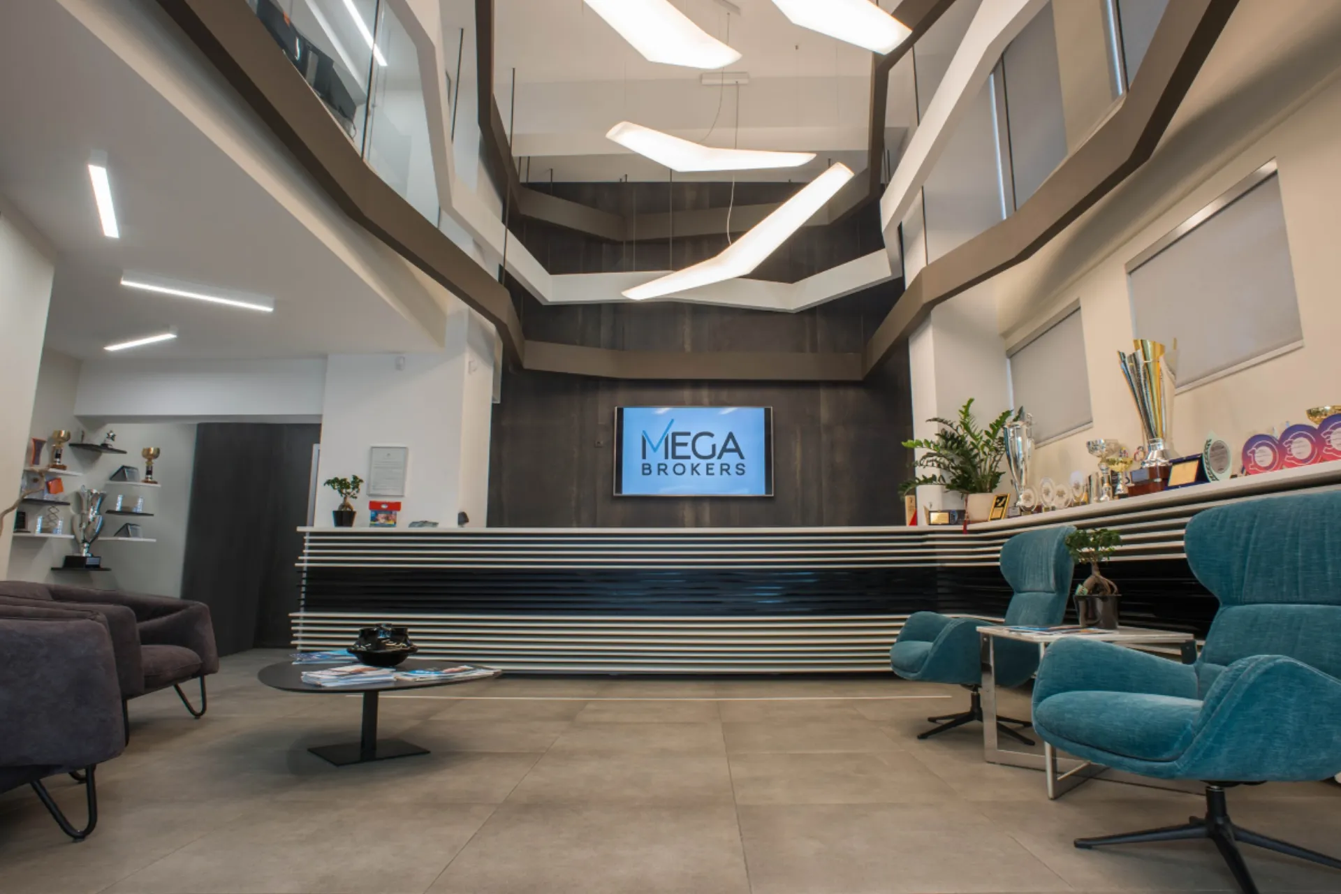 MEGA BROKERS: Ανακοίνωση Λύσης Συνεργασίας με τον Δ. Μπαχτιάρογλου