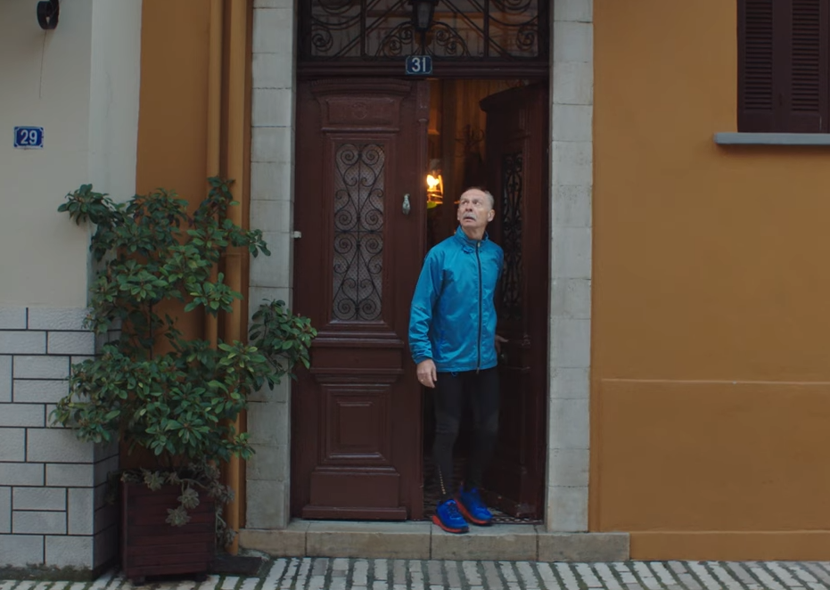 Η νέα καμπάνια της NN: Η ζωή είναι πάντα μπροστά