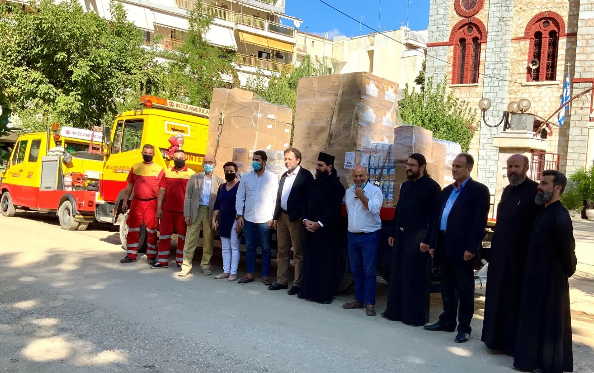 Τρόφιμα από την INTERAMERICAN για τους πλημμυροπαθείς στην Καρδίτσα