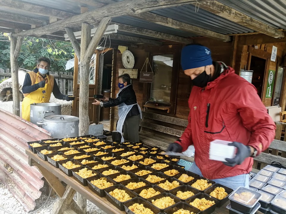 ΣΕΣΑΕ: 2.025 μερίδες φαγητό ετοιμάστηκαν  σε συνεργασία με την Οργάνωση ΓΗ