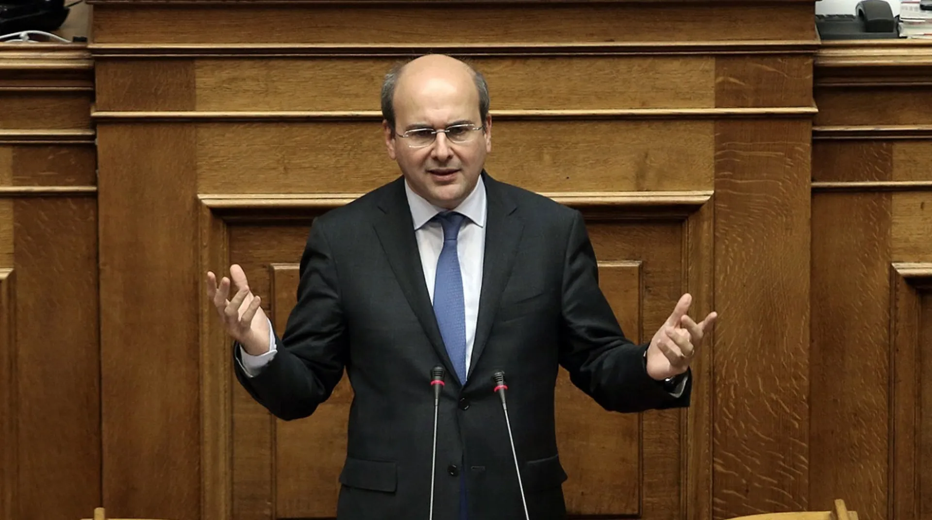 Κ. Χατζηδάκης: Οι νέοι θέλουν νέα πράγματα