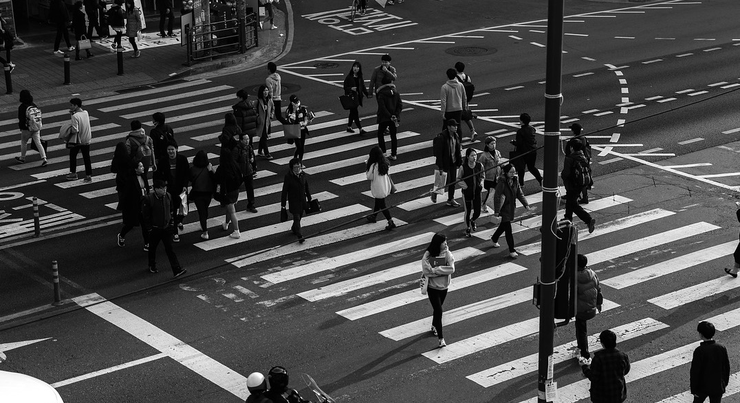 Η Επιθυμητή Οικονομία επικεντρωμένη στις βασικές ανάγκες των ανθρώπων