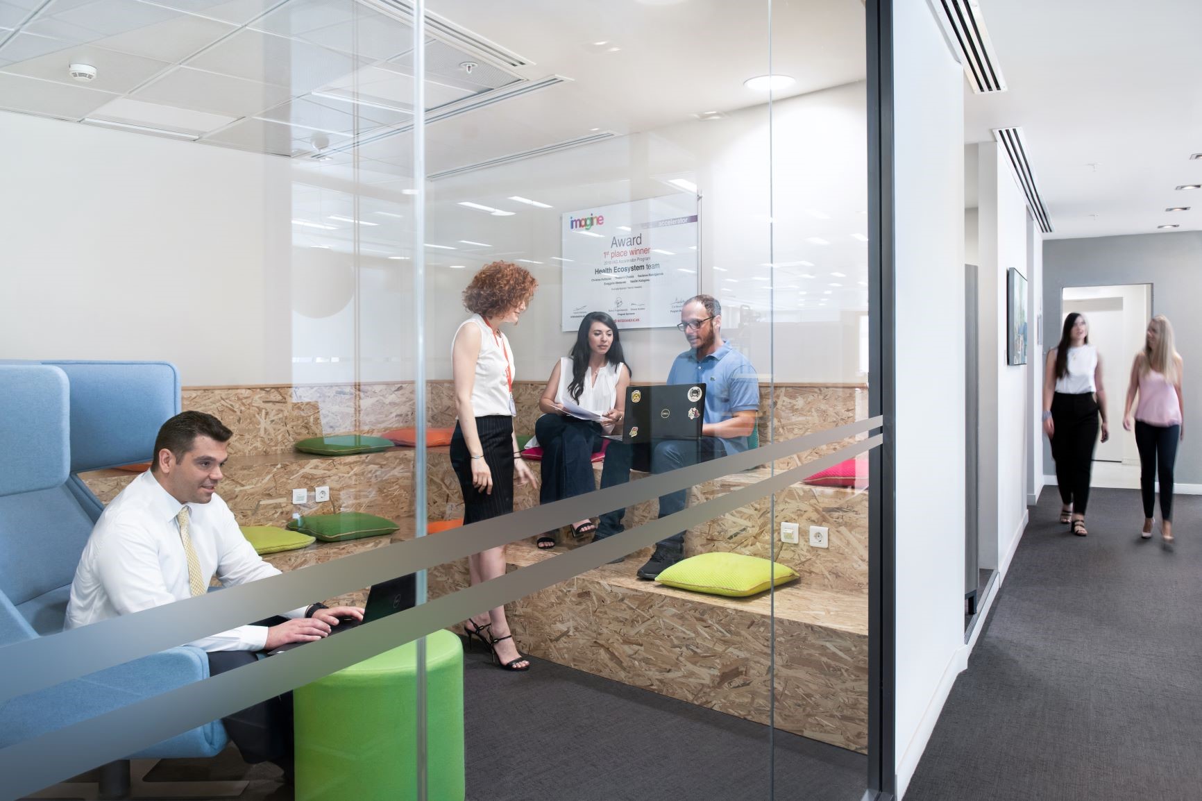 Η INTERAMERICAN επιβραβεύει όλο το προσωπικό με επιπλέον άδεια για το Πάσχα