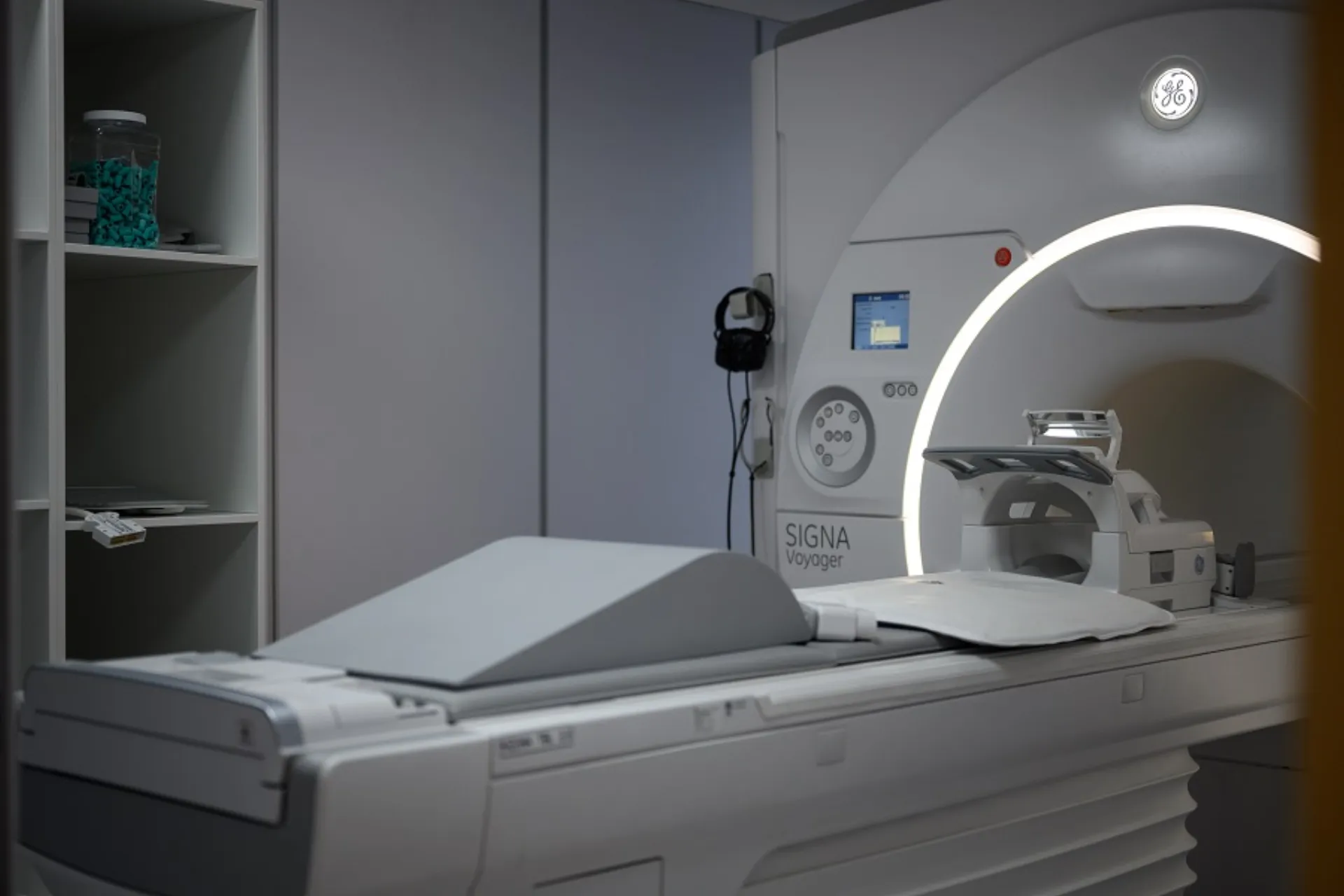 ΒΙΟΙΑΤΡΙΚΗ και GE Healthcare φέρνουν τον 1ο μαγνητικό τομογράφο με AIR™ και ΑΙ