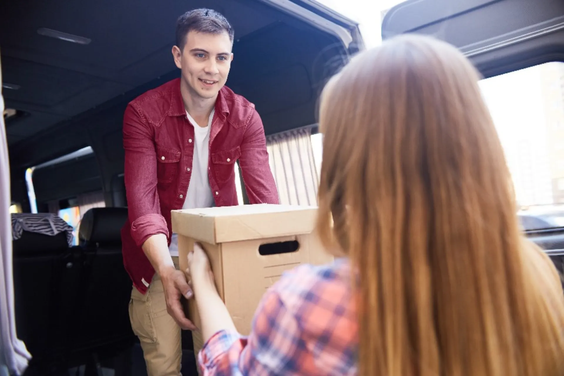 3 + 1 tips για να γίνει η μετακόμιση στο εξωτερικό εύκολη υπόθεση!