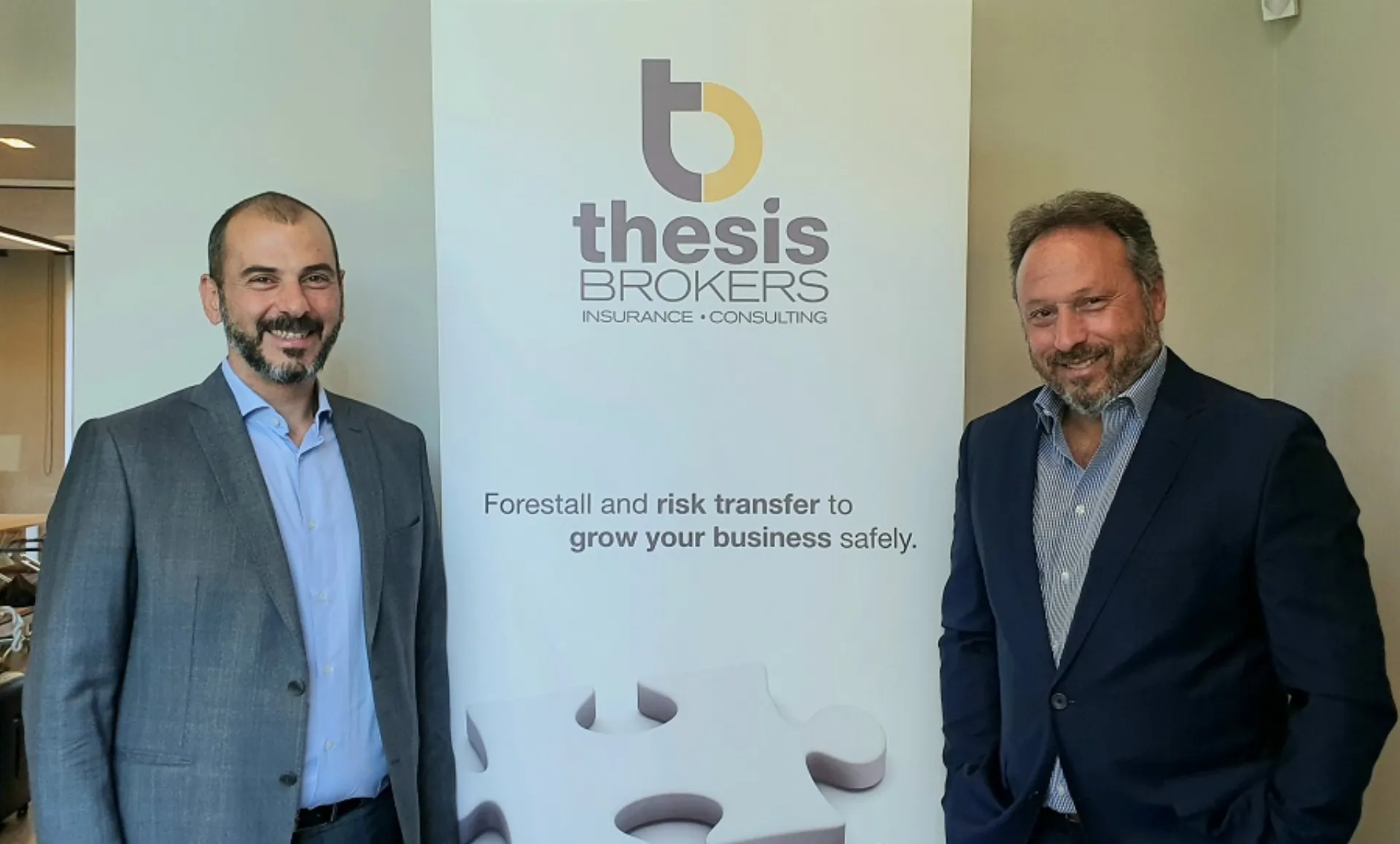 Ο Γ. Κουτούζος στο εμπορικό τμήμα της Thesis Brokers