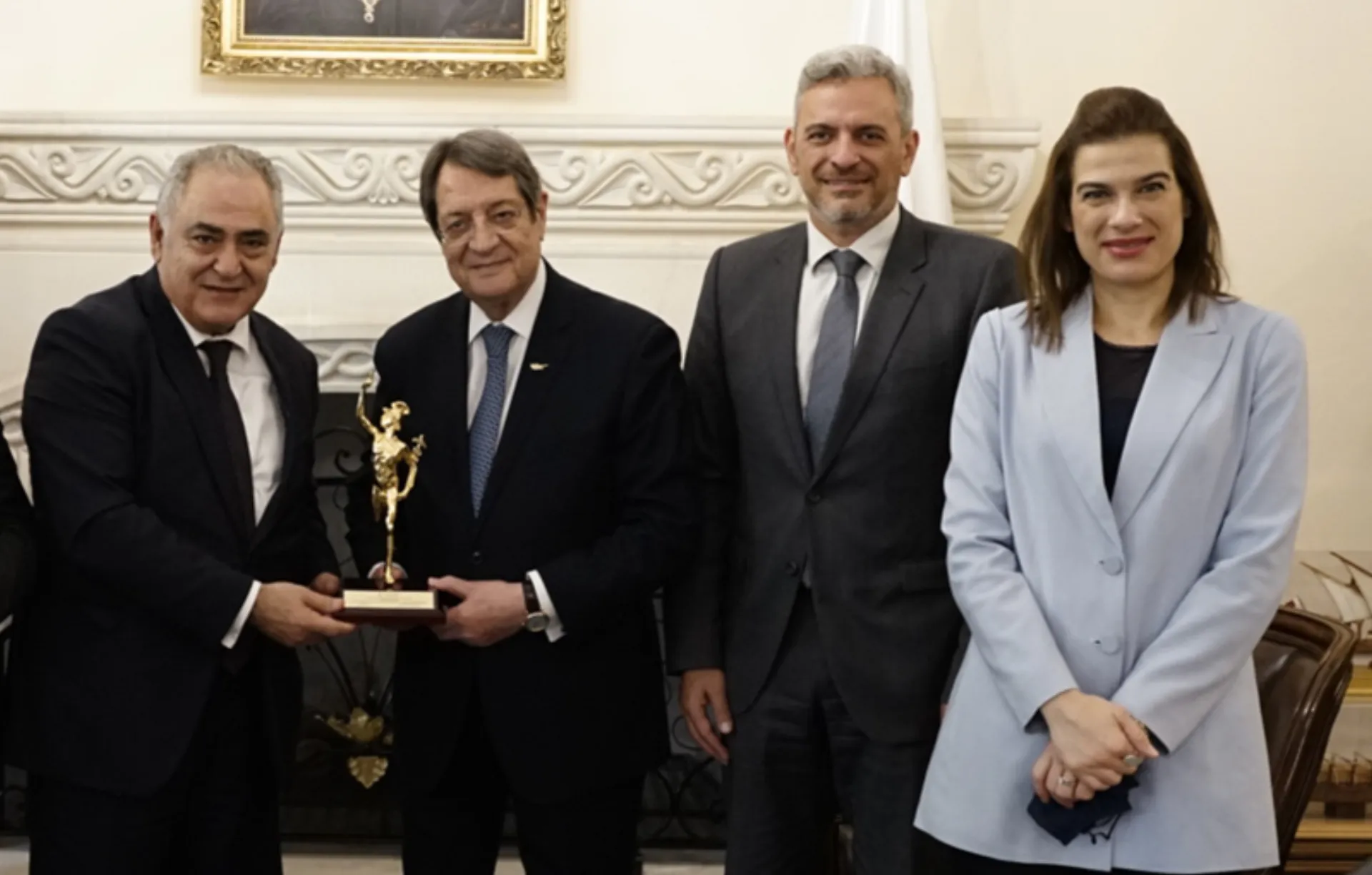 Συνάντηση του προέδρου της Κυπριακής Δημοκρατίας και του Γ. Χατζηθεοδοσίου