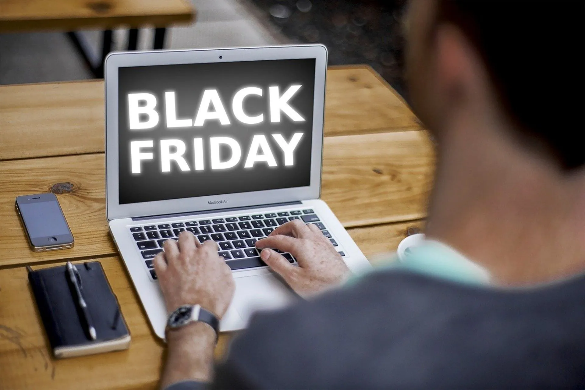 Black Friday και Cyber Monday: Τι πρέπει να προσέχετε