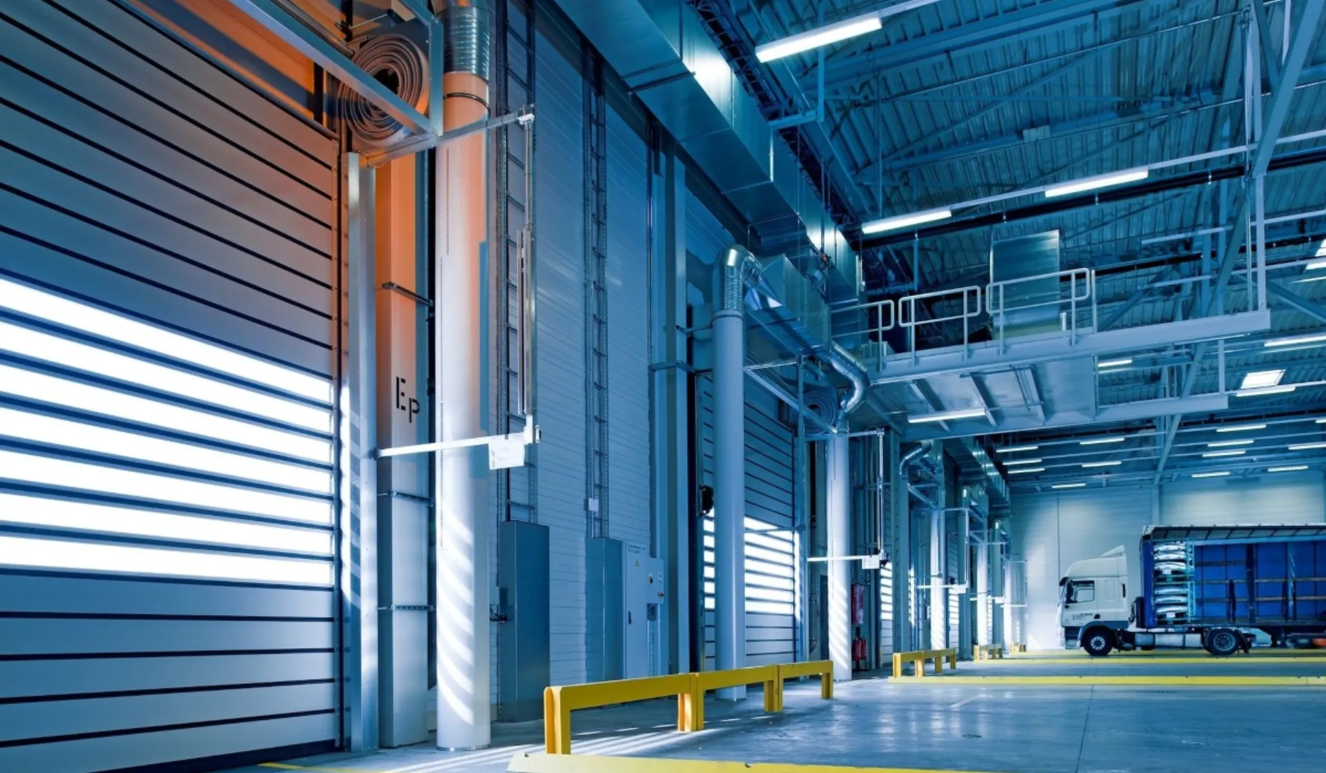 Μπαράζ αυξήσεων στα ασφάλιστρα εμπορικών – βιομηχανικών κινδύνων