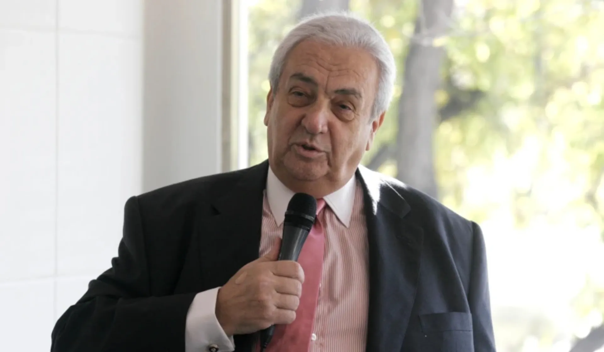 Θλίψη στην ασφαλιστική αγορά μετά το θάνατο του Δημήτρη Κοντομηνά