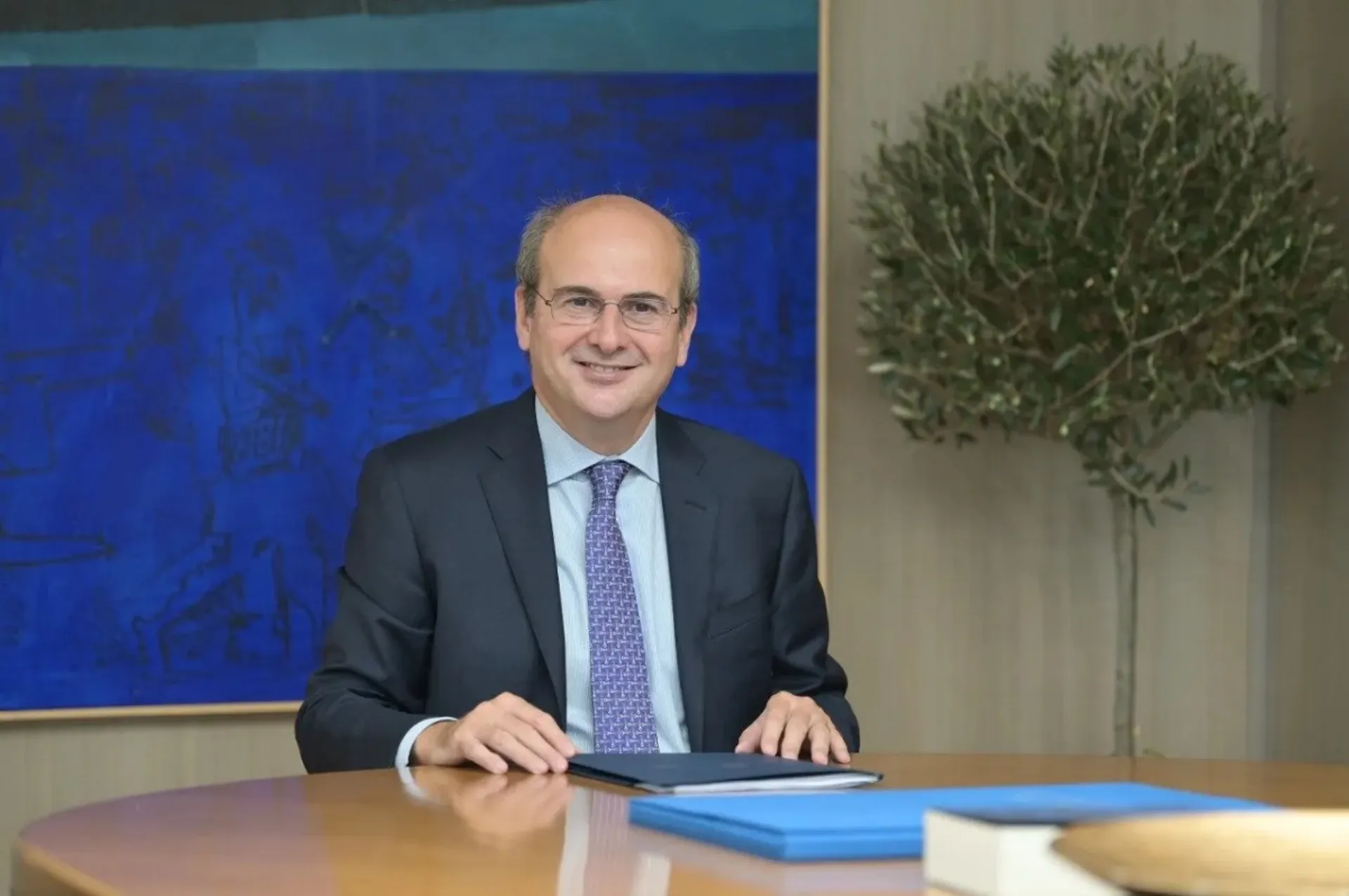 K. Xατζηδάκης:  Από τέλος Ιανουαρίου οι αυξήσεις στις συντάξεις