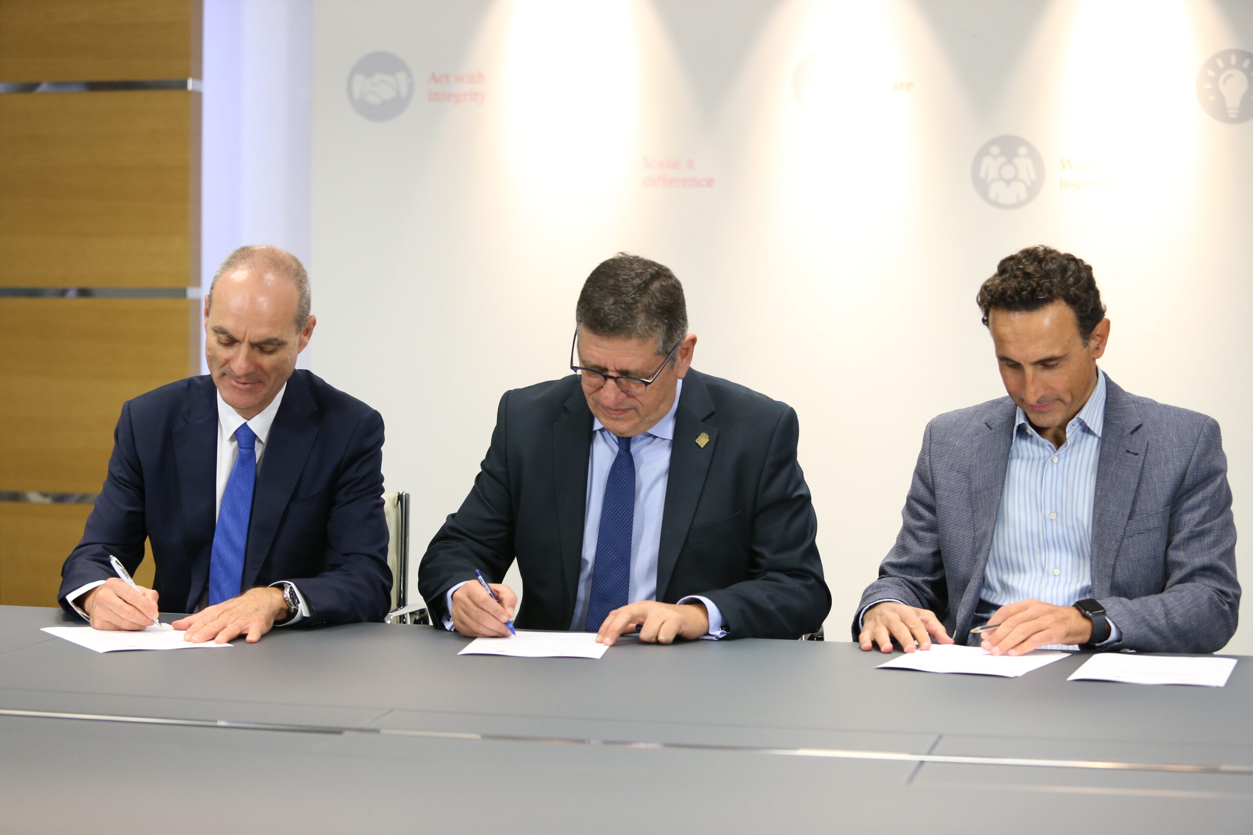 PwC Ελλάδας: Διαρκής ενίσχυση των σχέσεων με την Πανεπιστημιακή κοινότητα με νέα συνεργασία