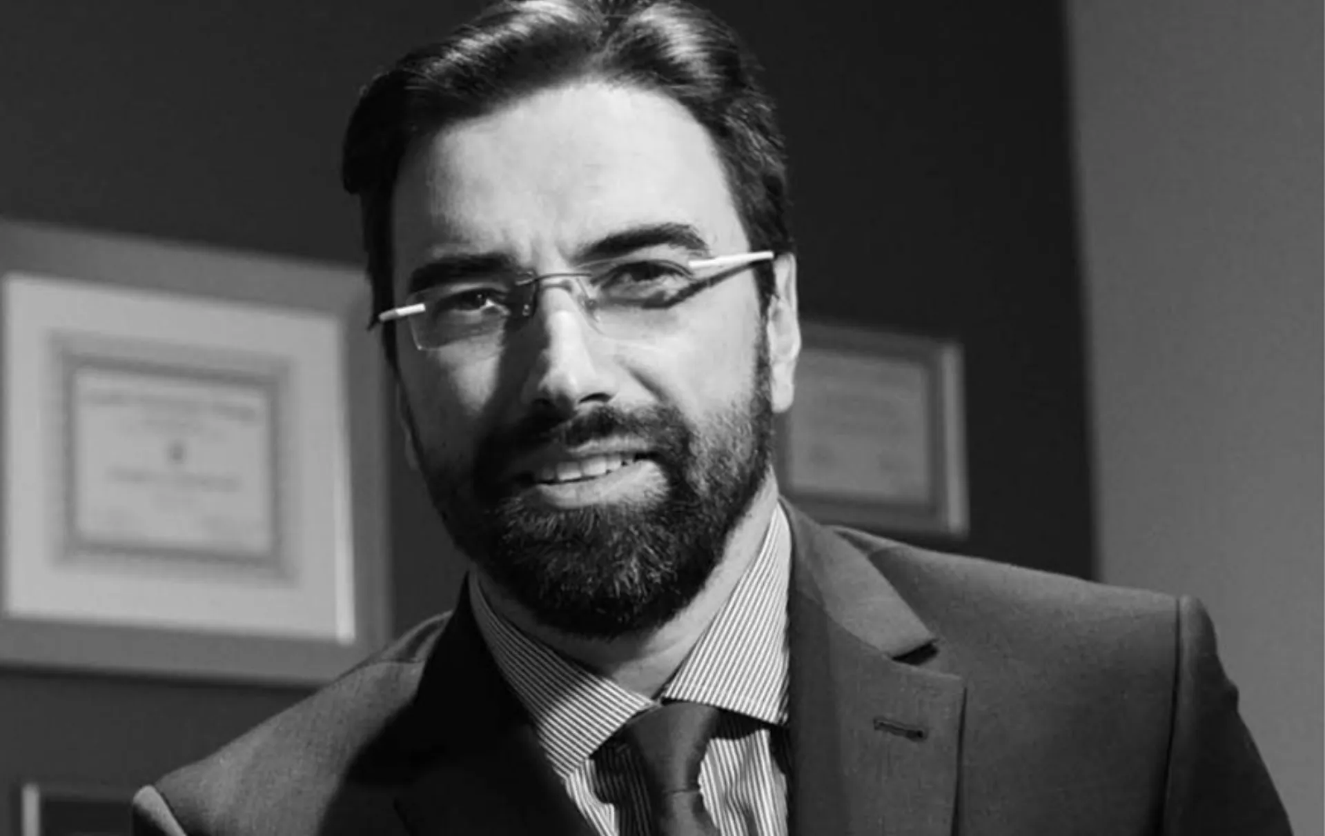 ΙΑΣΩ: Κέντρο Αριστείας Ελάχιστα Επεμβατικής Χειρουργικής Σπονδυλικής Στήλης