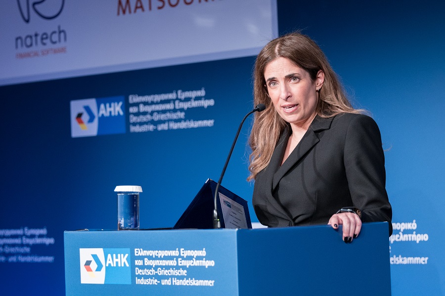 Το Ελληνογερμανικό Επιμελητήριο βράβευσε τη Φ. Μιχάλη