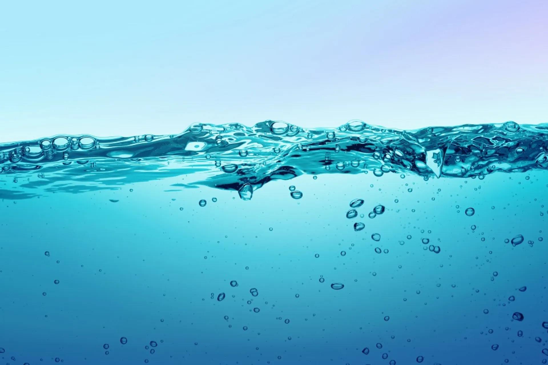 Η σημασία της επαρκούς πρόσληψης νερού και ο κίνδυνος της αφυδάτωσης