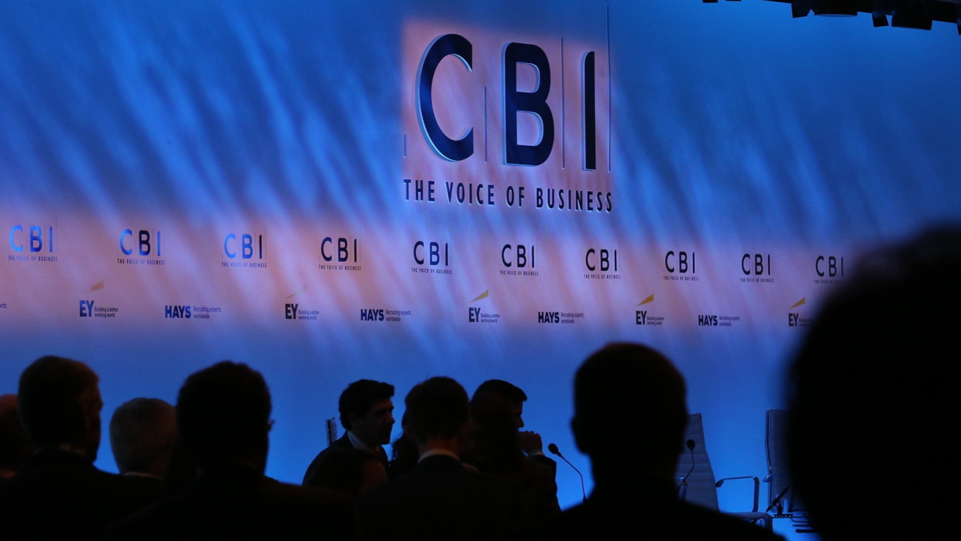 Εκτός της CBI ασφαλιστικές και ενώσεις μετά τα σκάνδαλα βιασμών