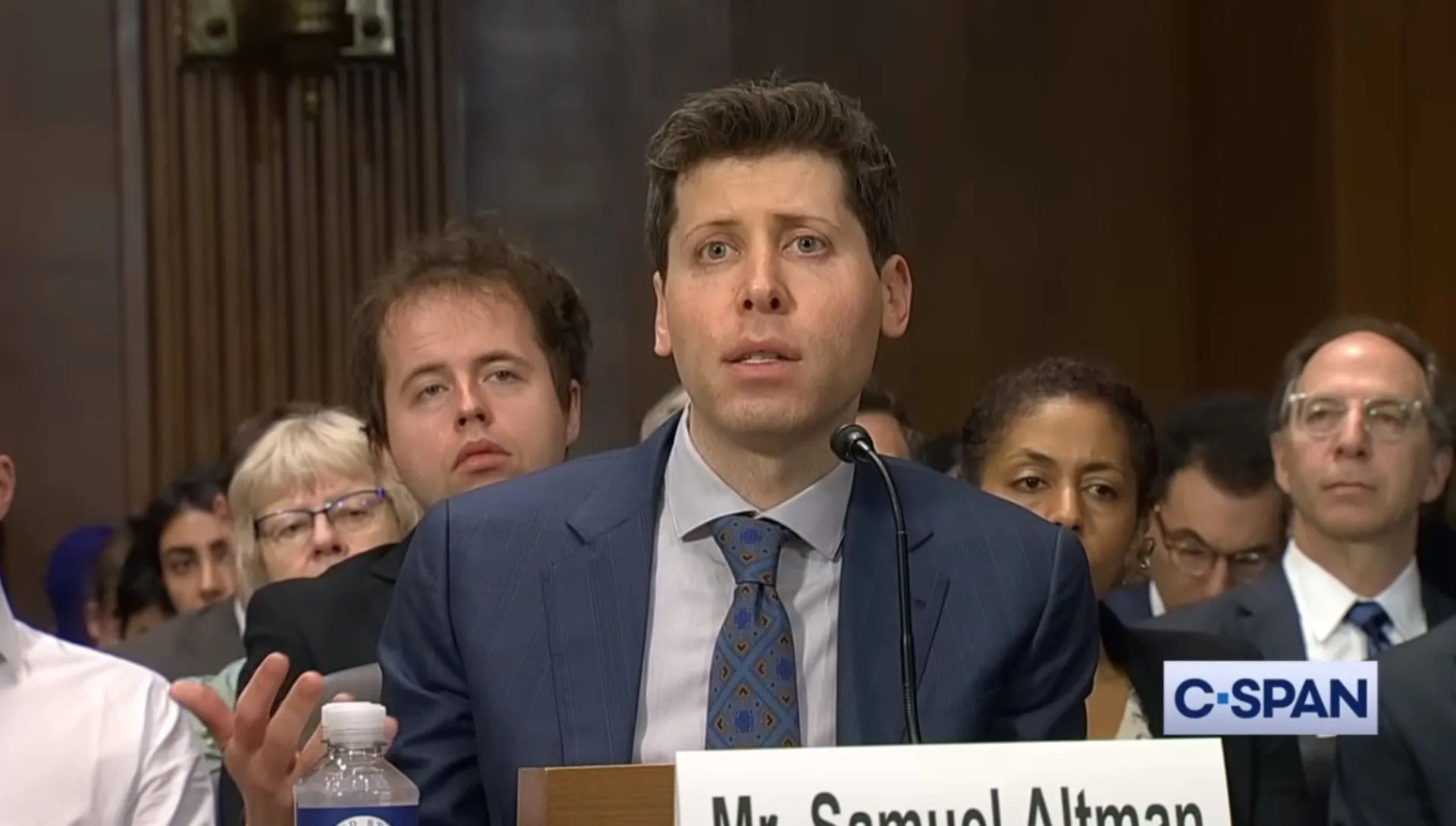 Ομαδική αγωγή κατά του ChatGPT για “κλοπή” δεδομένων