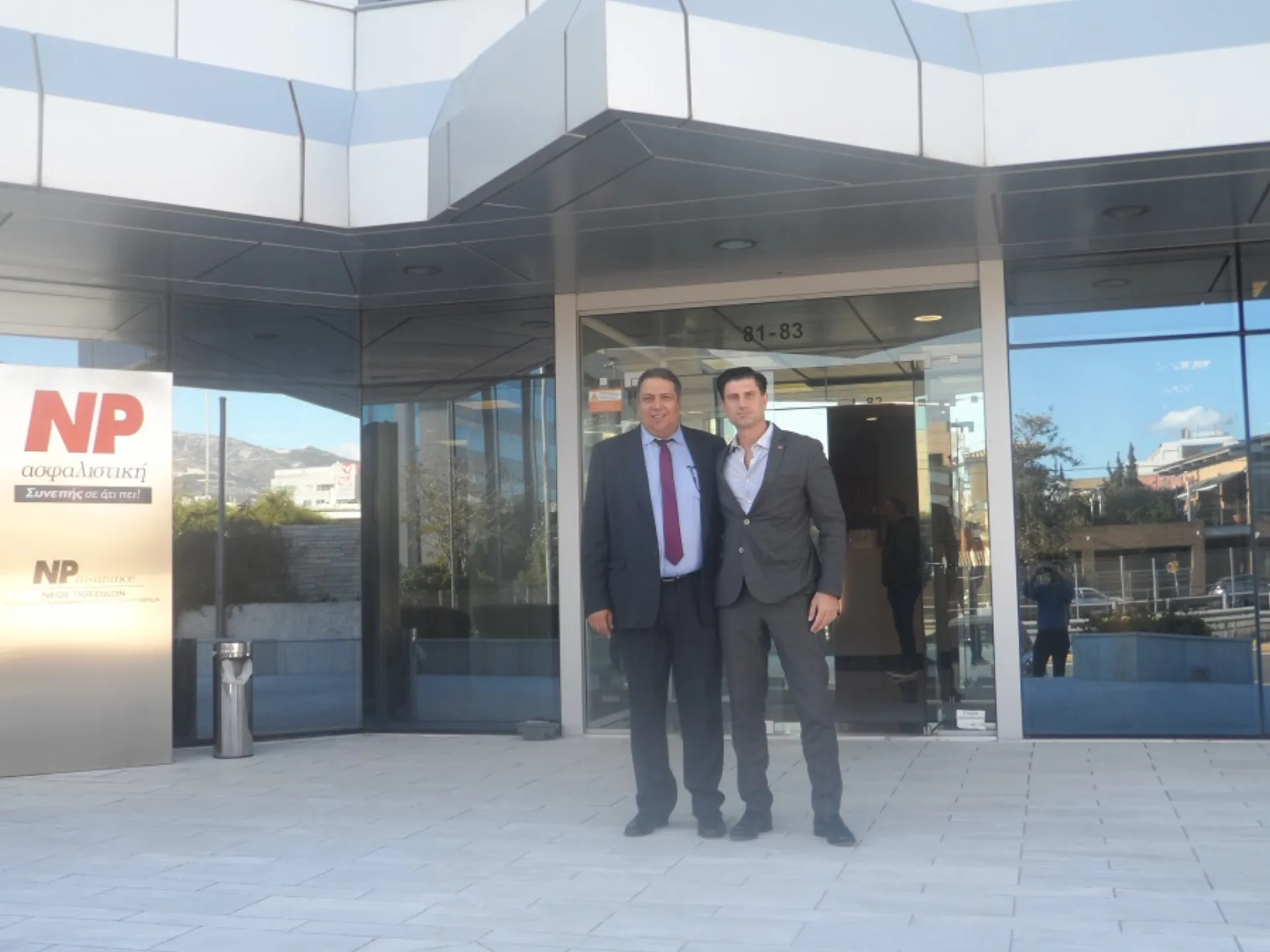 Ο Χ. Θεοχάρης στη ΓΣ του ΣΕΠΕΥ στο κτήριο της “NP Ασφαλιστική”