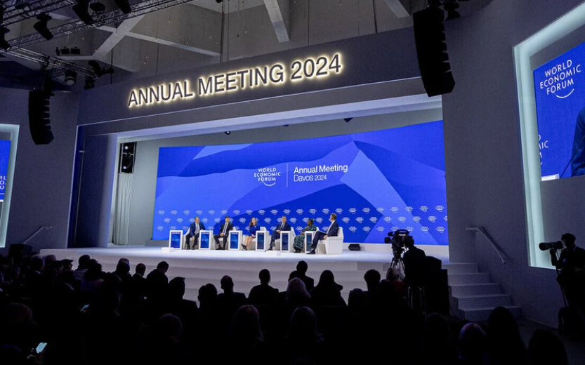 Νταβός, ανισότητα και ορθή πληροφόρηση