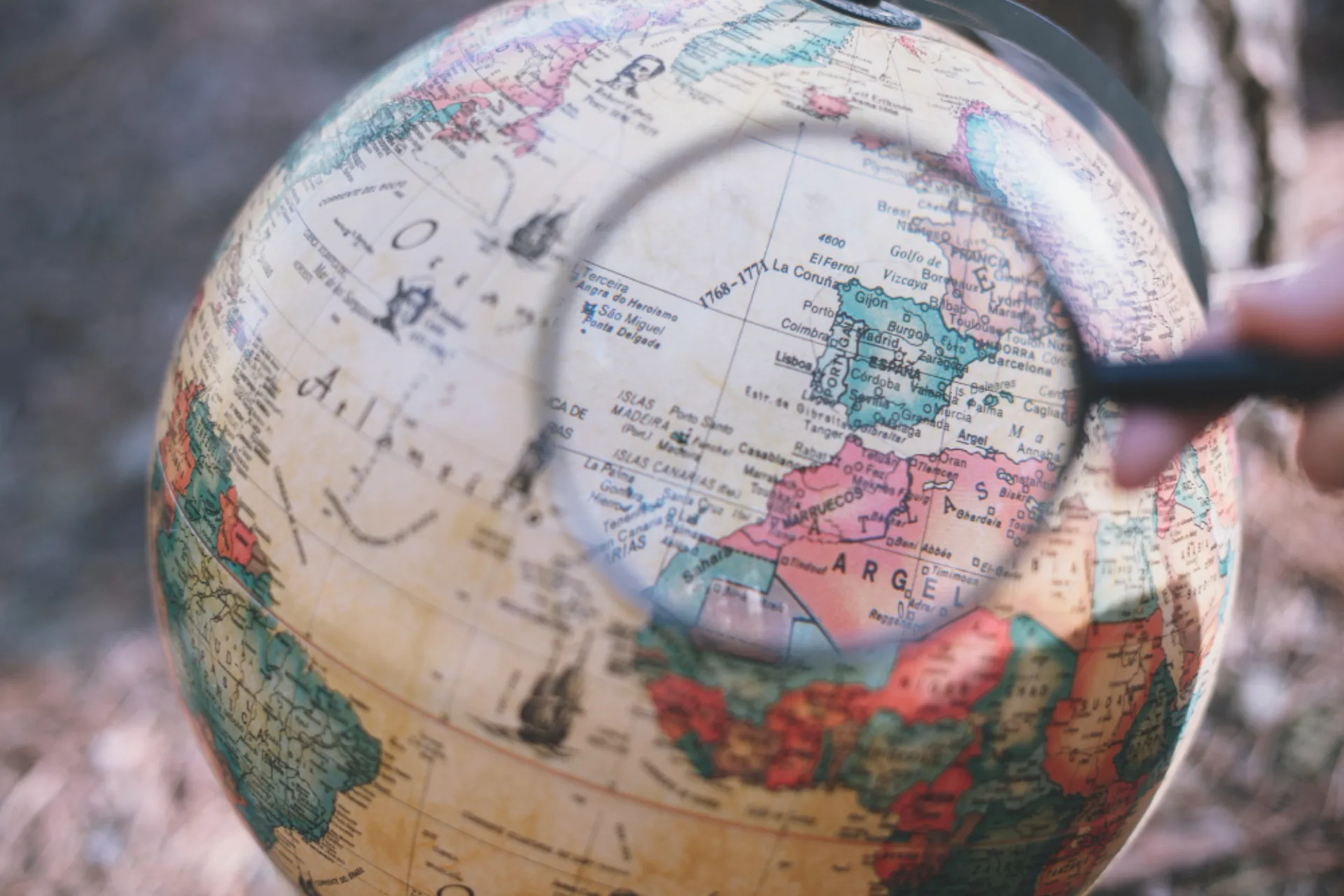 To 2024 έτος εκκίνησης σαρωτικών αλλαγών για τις οικονομίες